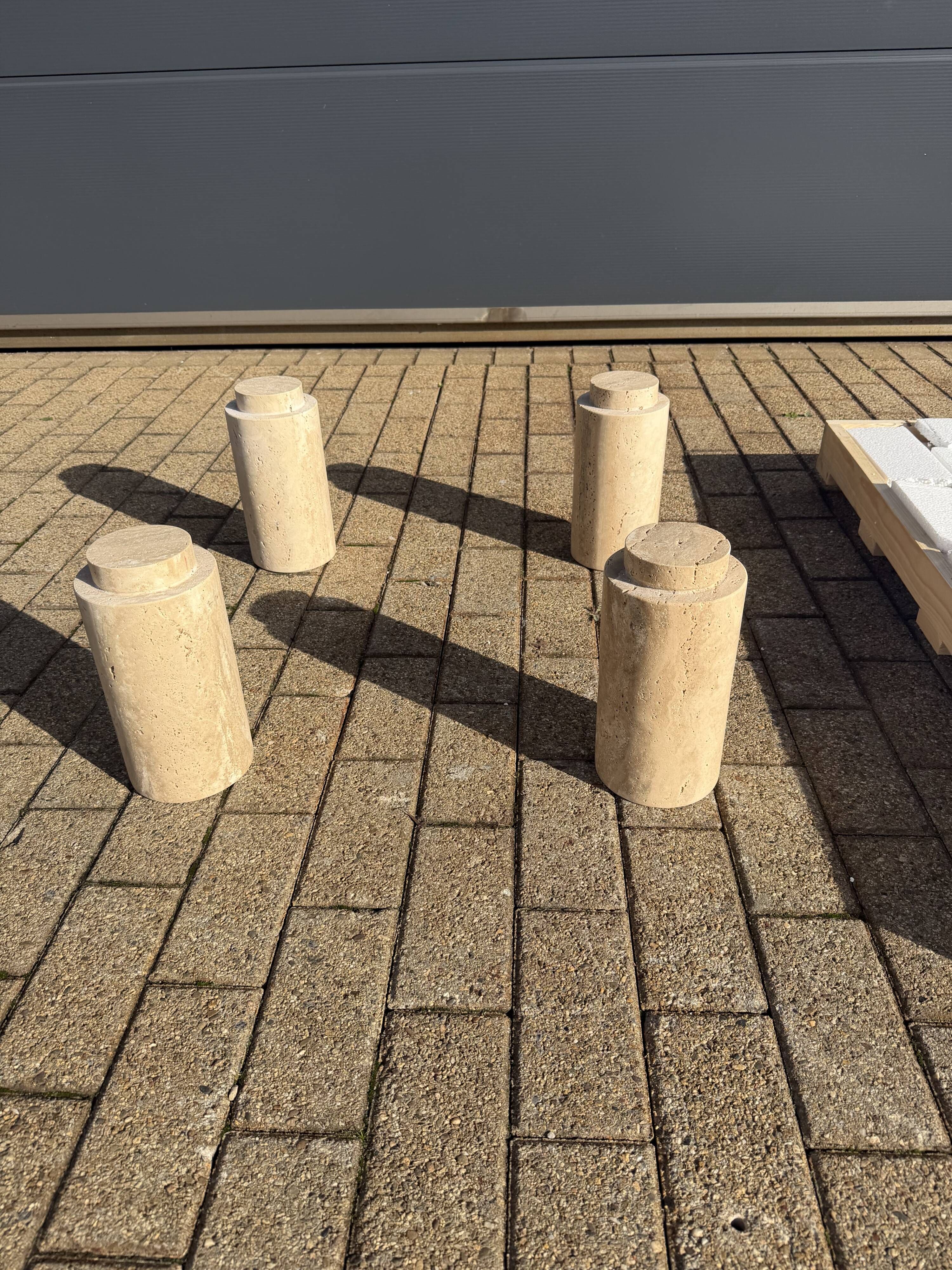 Travertine coffee table Angelo Mangiarotti for Up&Up 1970s