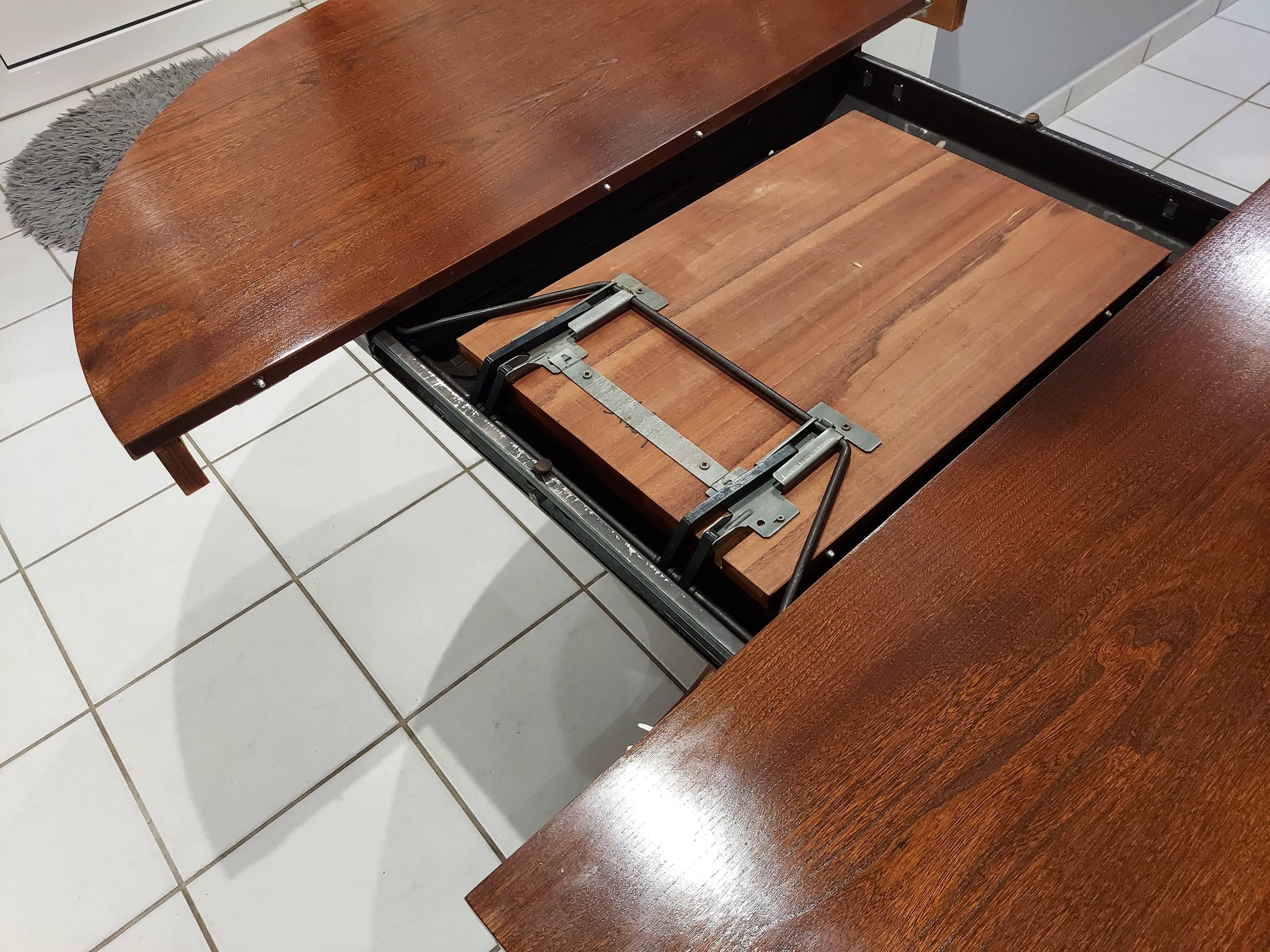 Baumann vintage 1970s expandable table