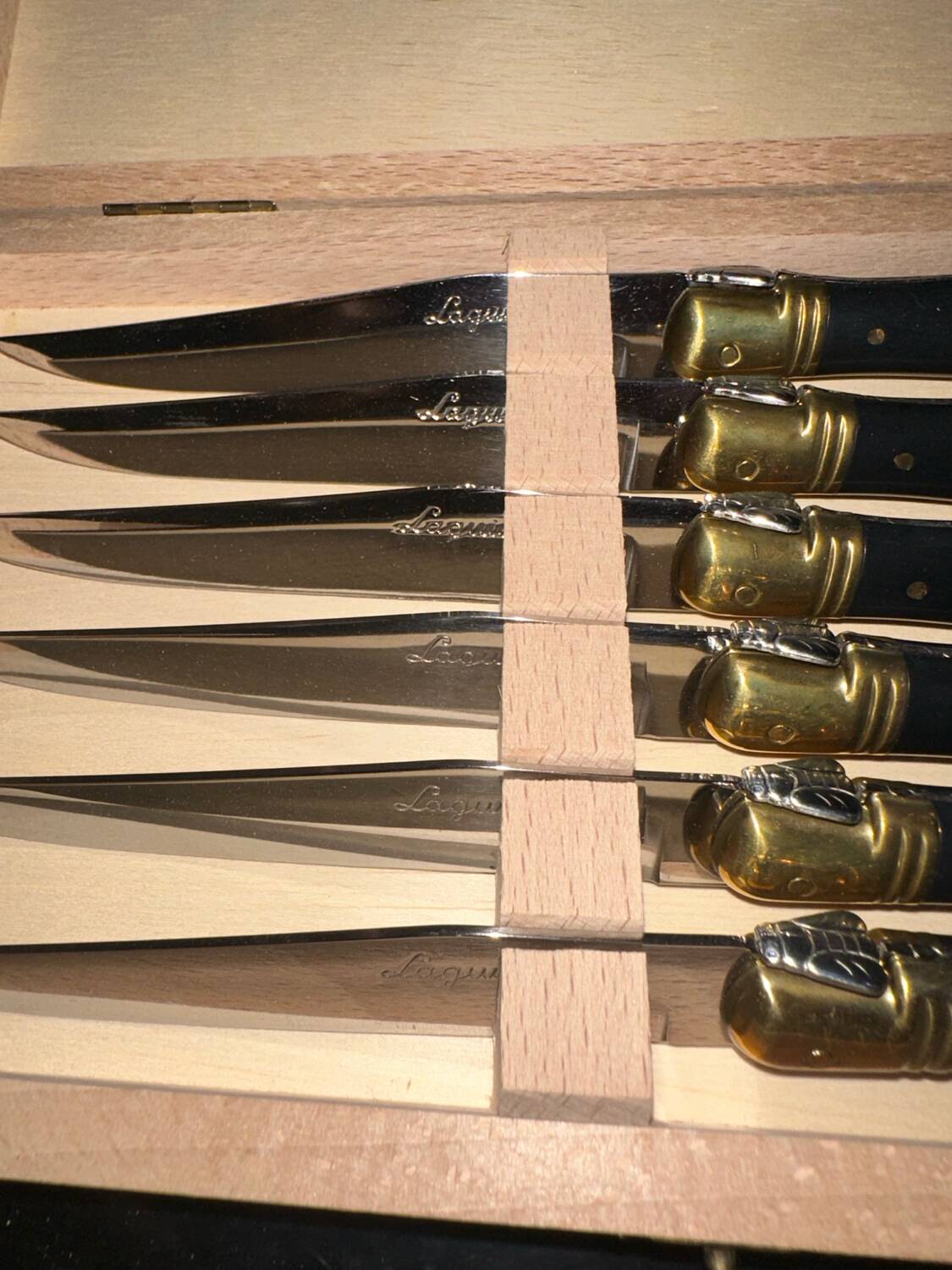 Laguiole knife box