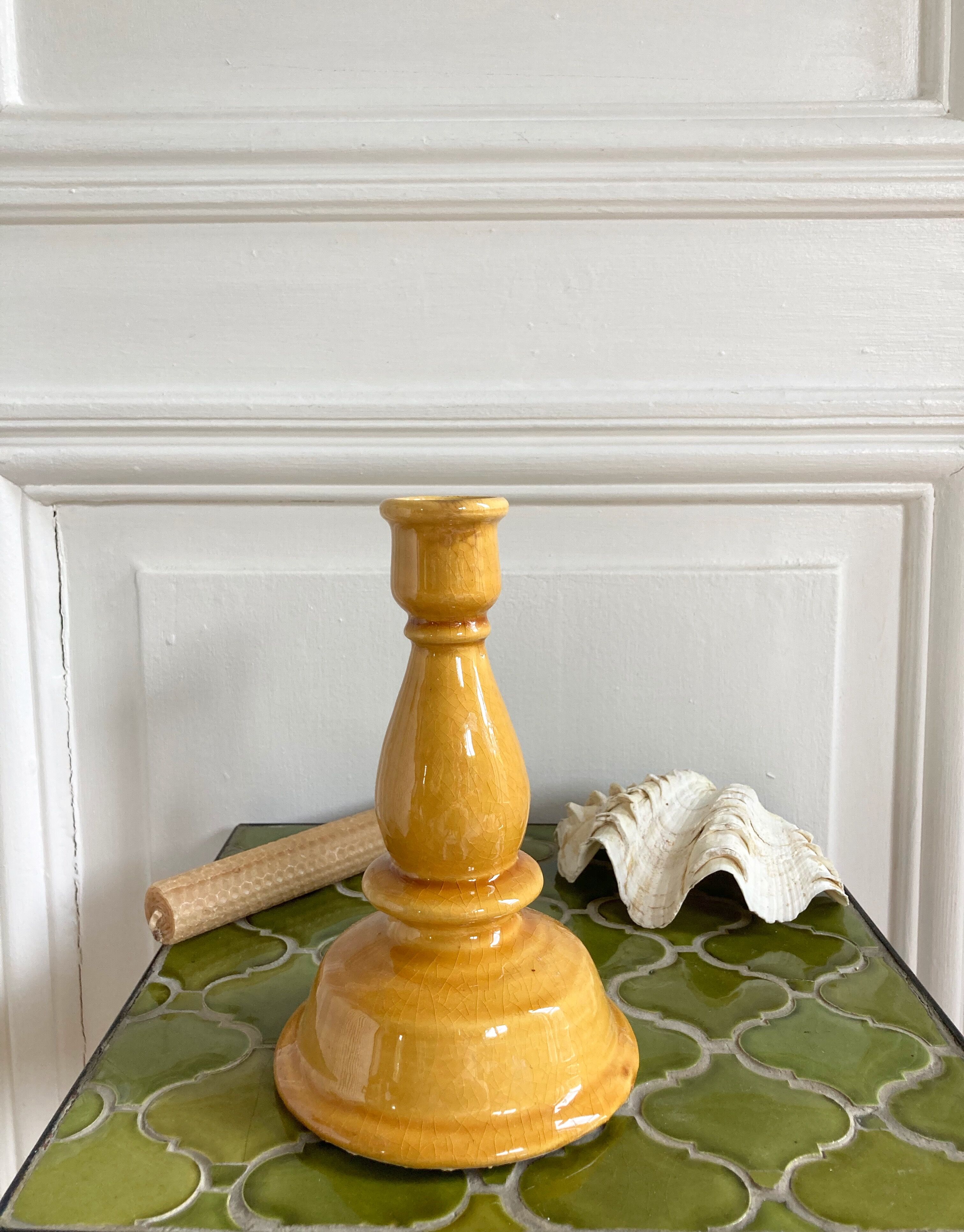 Ceramic candle holder