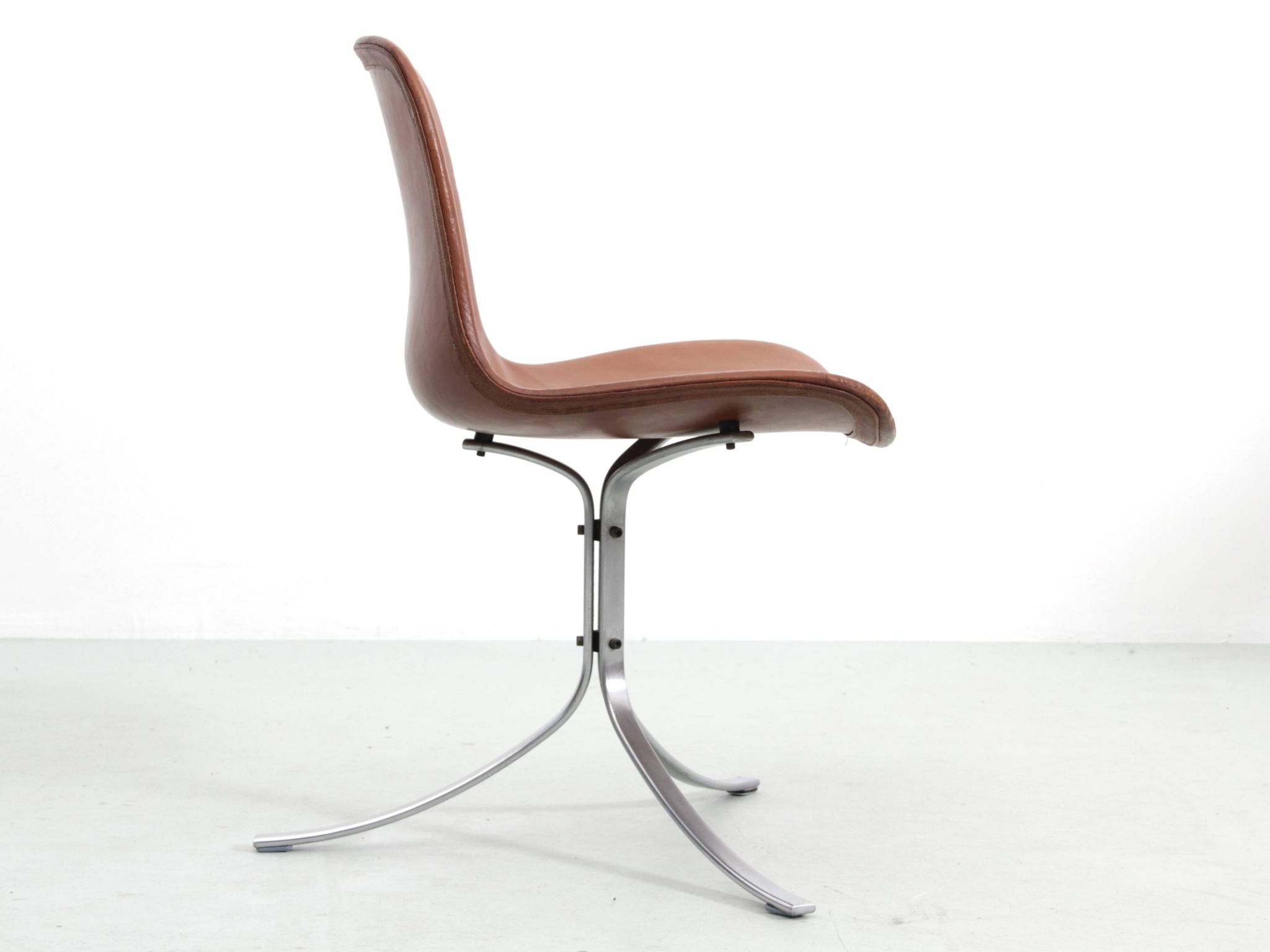 Set of 4 Scandinavian chairs model PK9 original edition K. Christiansen