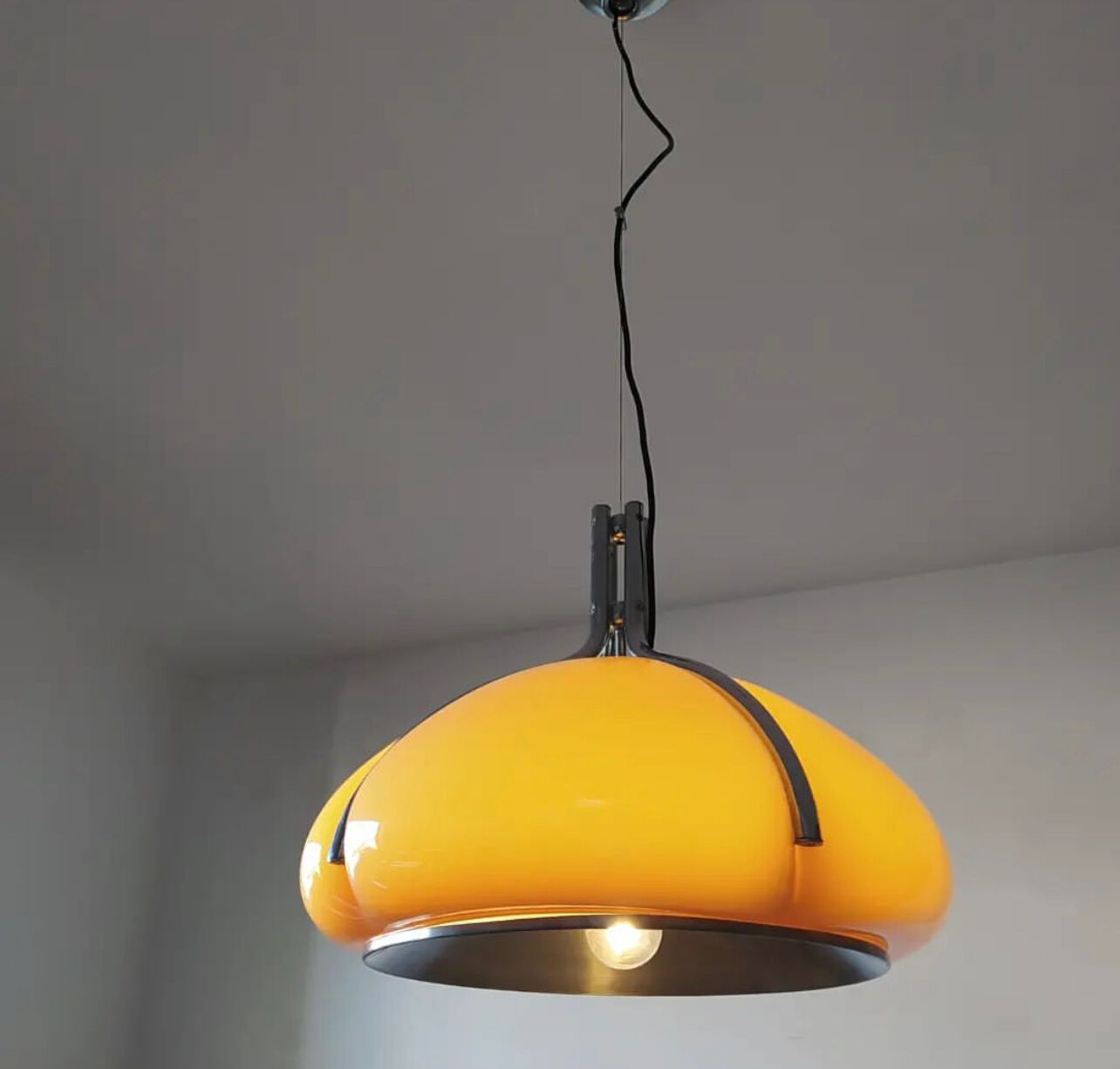 Hanging lamp Quadrifoglio by Gae Aulenti for Guzzini