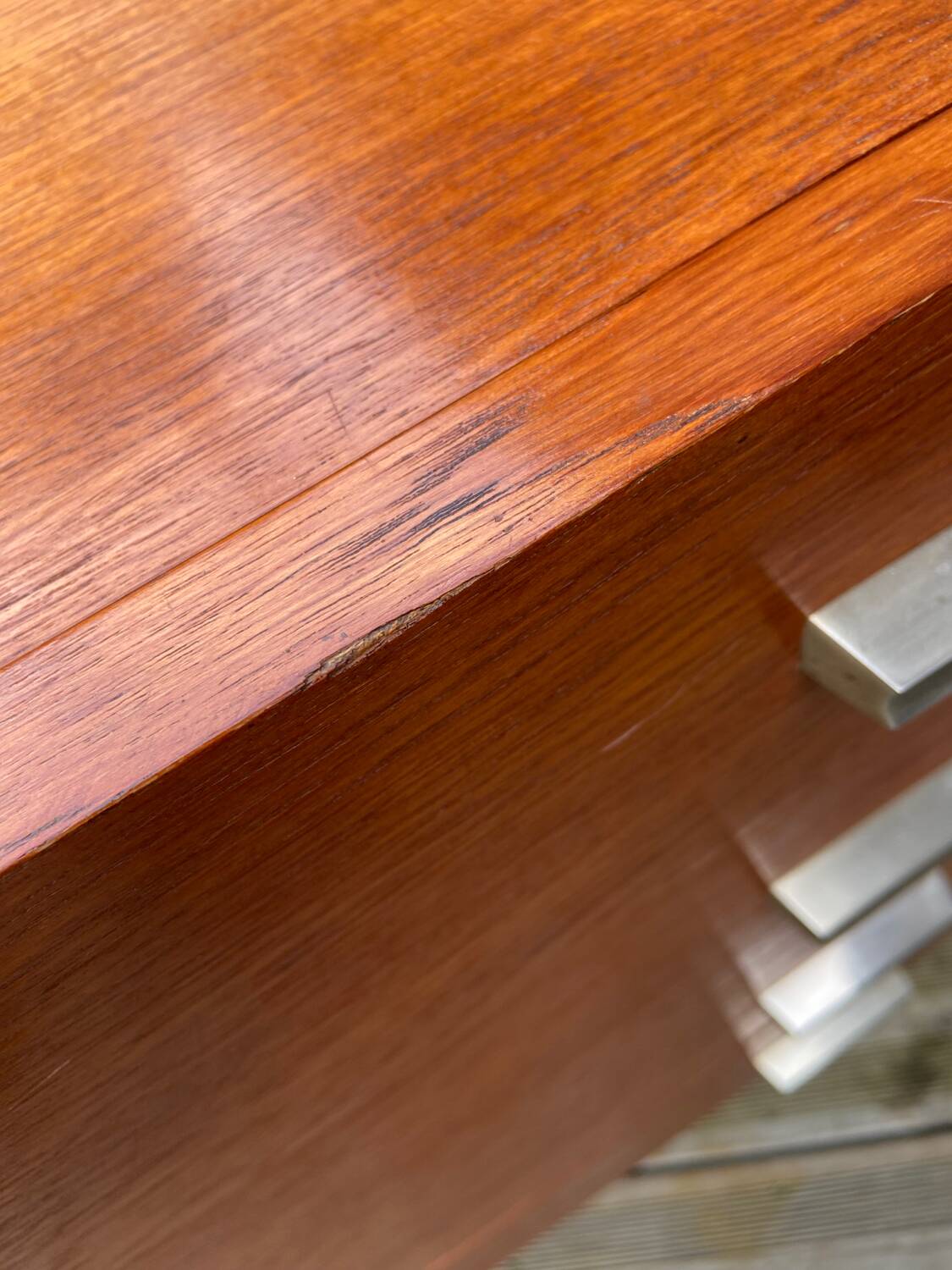 Teak chest of drawers