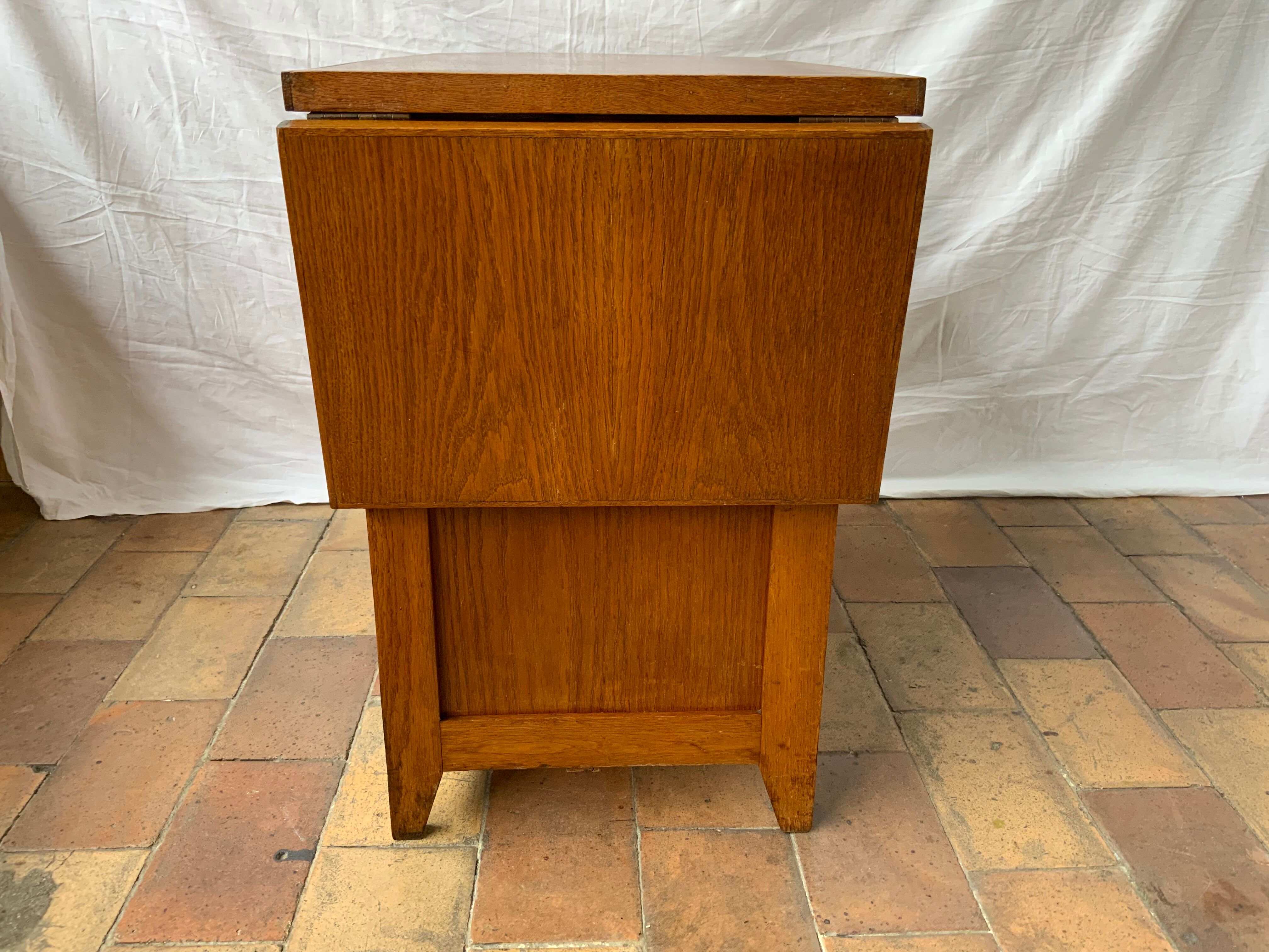 Vintage U.S. Child Office