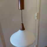 Scandinavian hanging