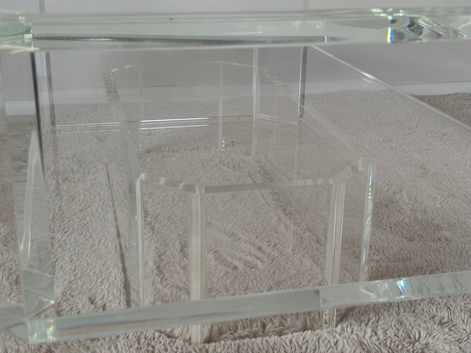 Table basse en verre acrylique transparent
