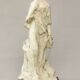 Figura femenina de porcelana. Contemporary escultura by author.
