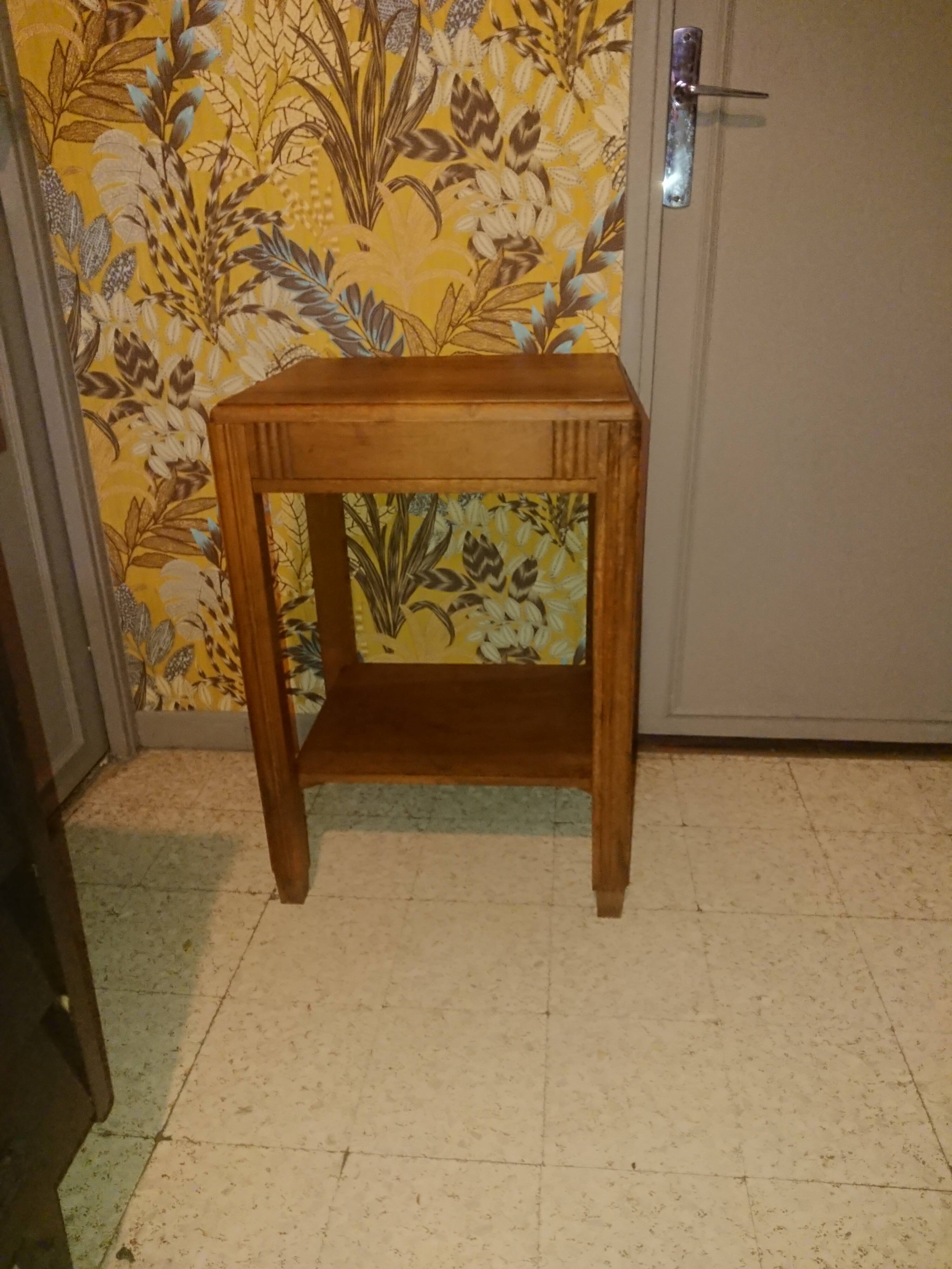 Side table Art Deco 1940 in solid wood caramel excellent condition