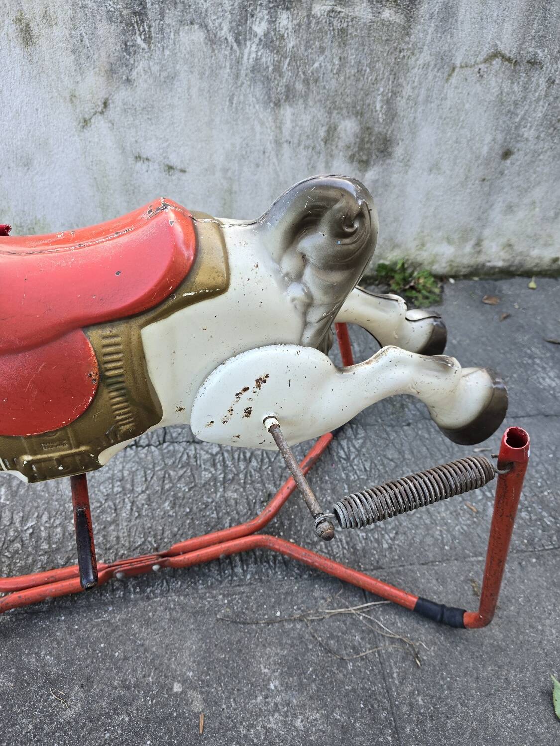 Old mobo toys rocking horse