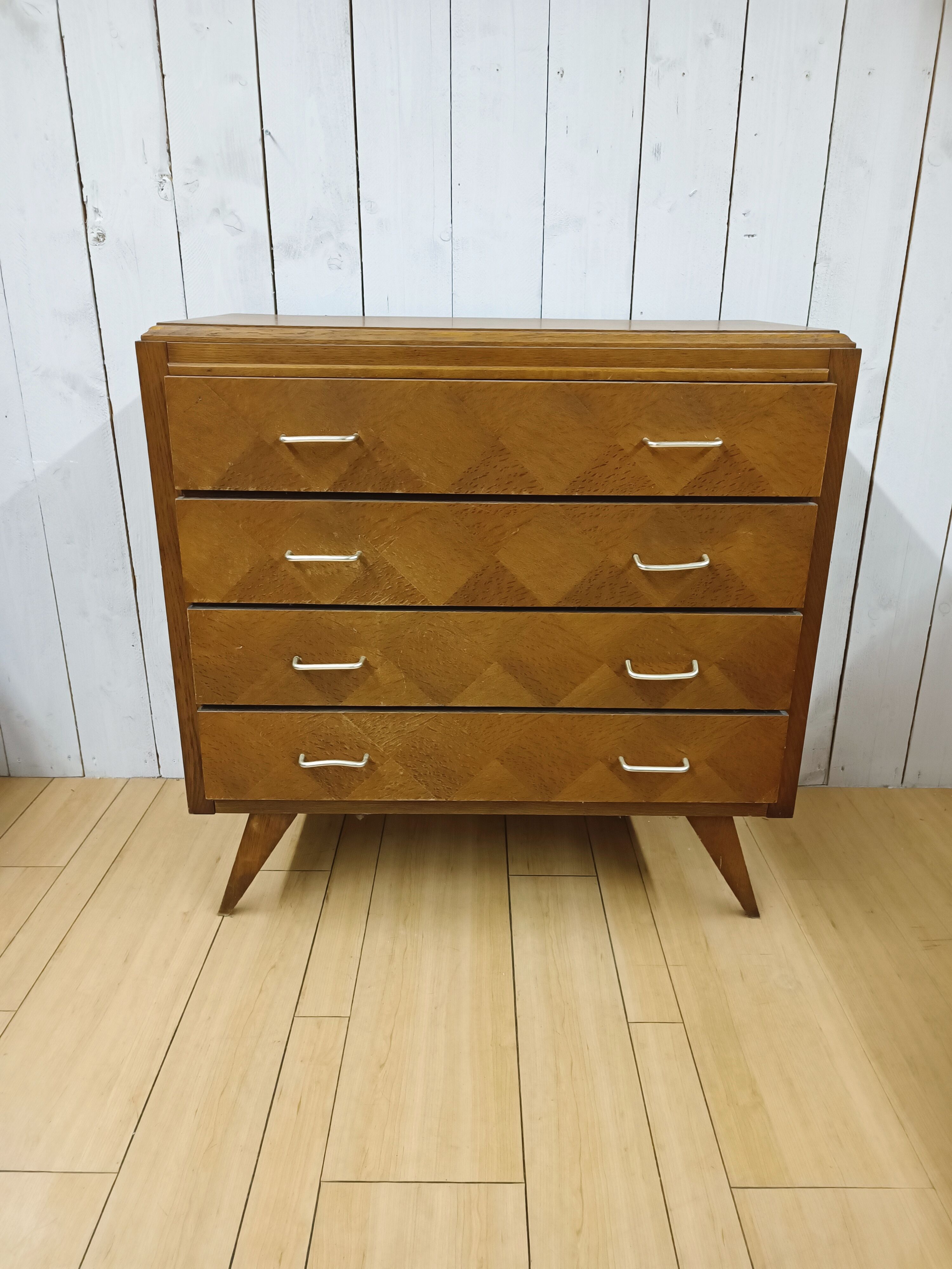 Vintage chest of drawers