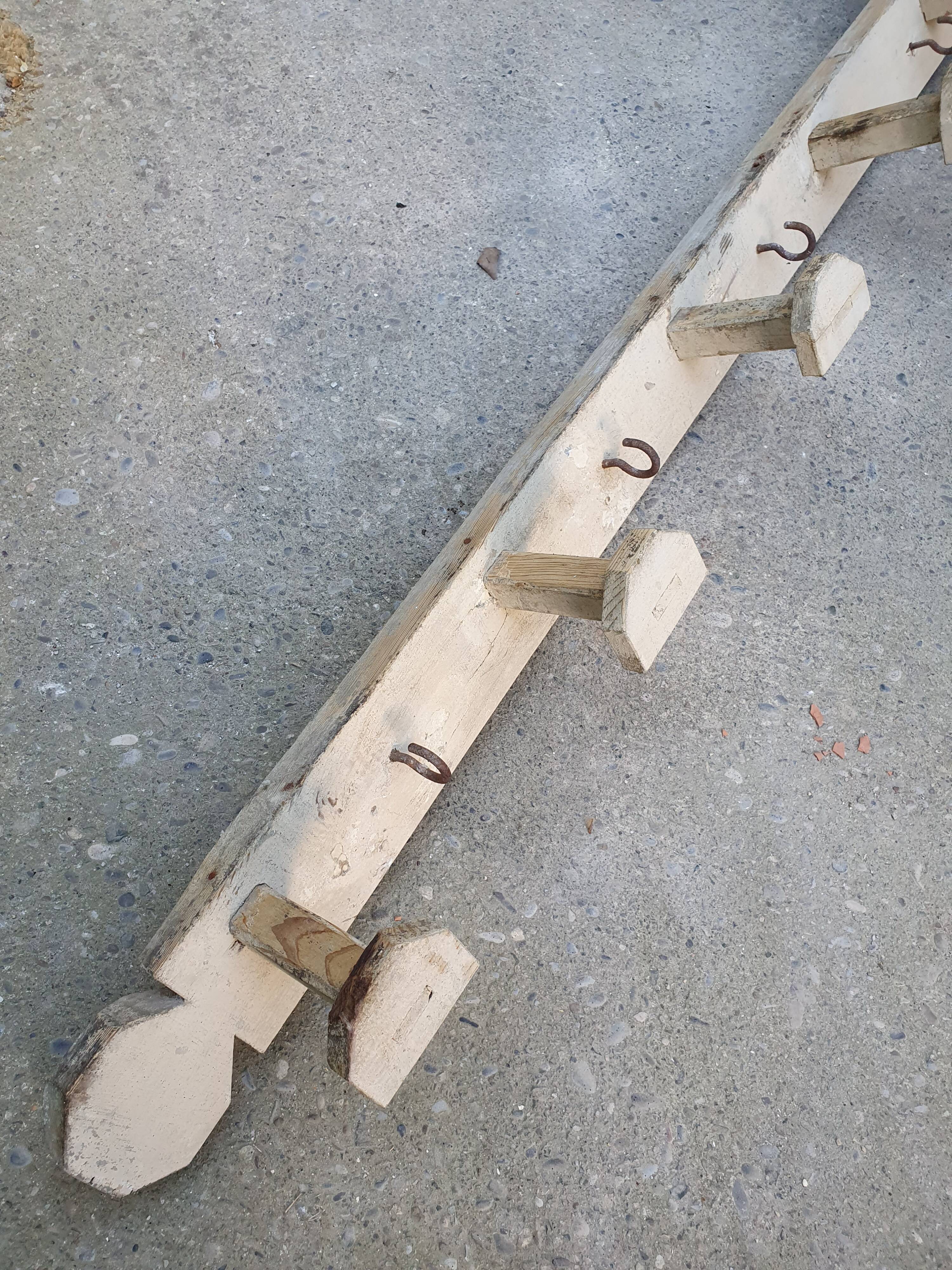 Wall coat holder