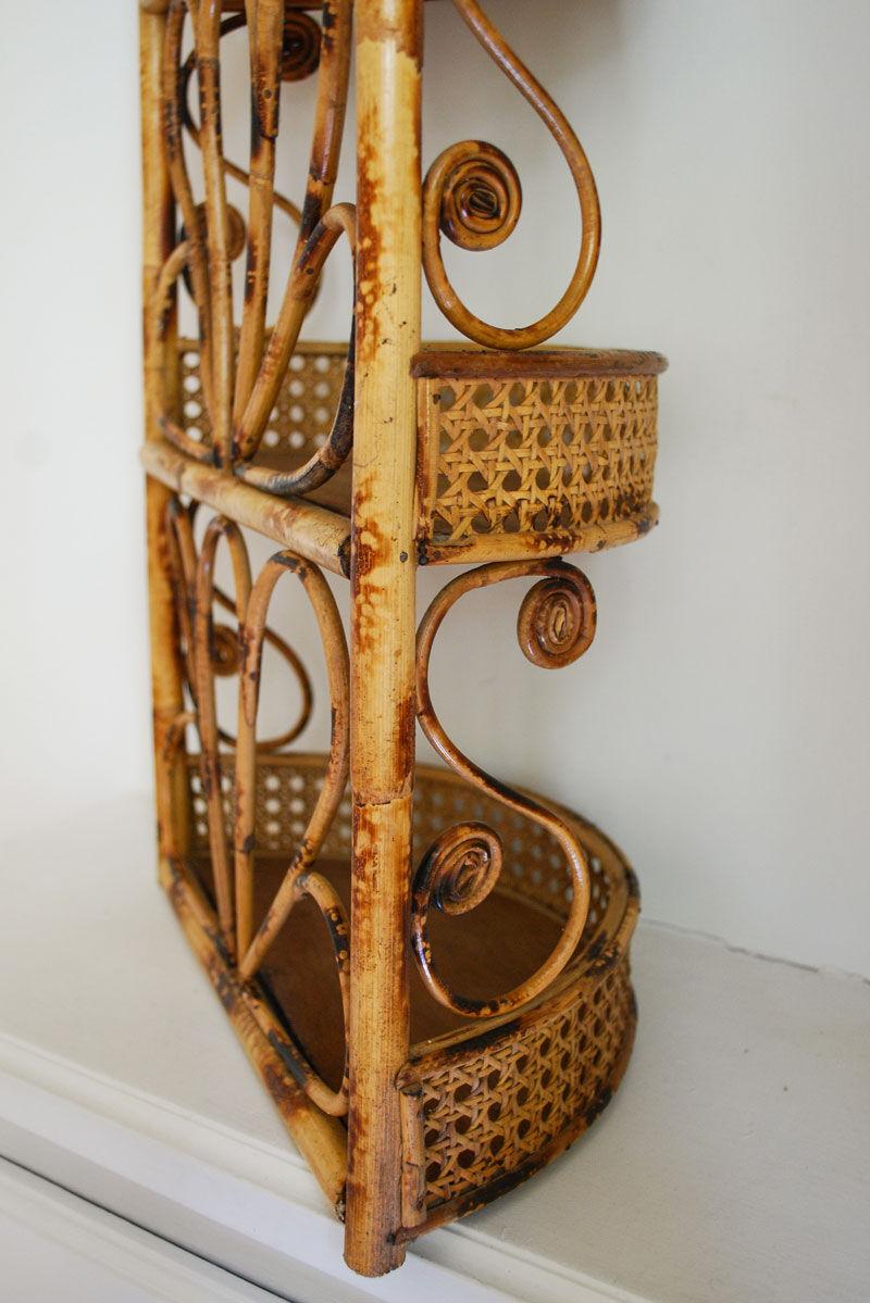 Shelf rattan and caning