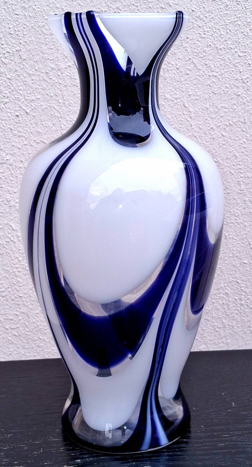 Murano glass vase, marbled navy blue, white and translucent.