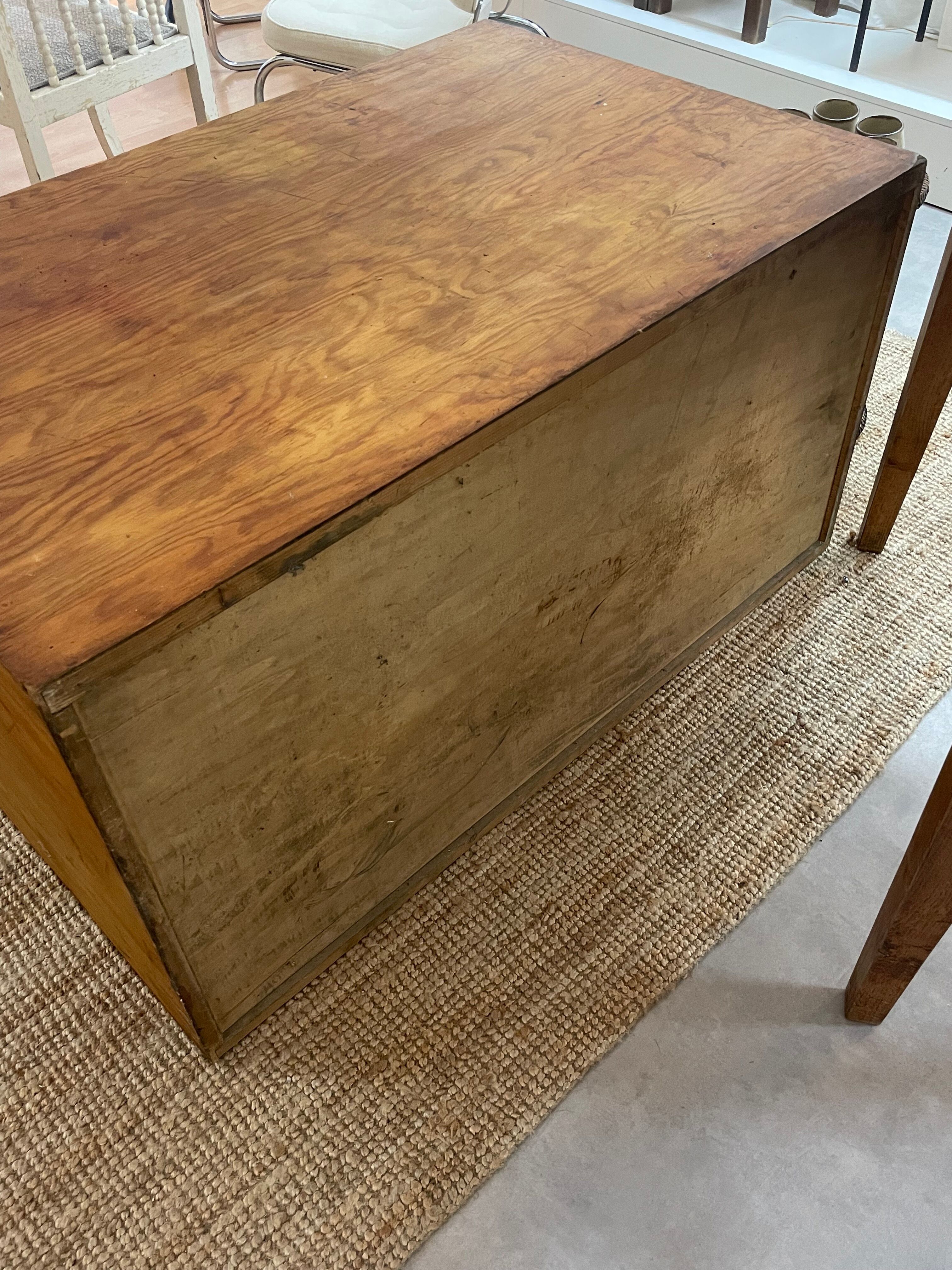 Architect's furniture