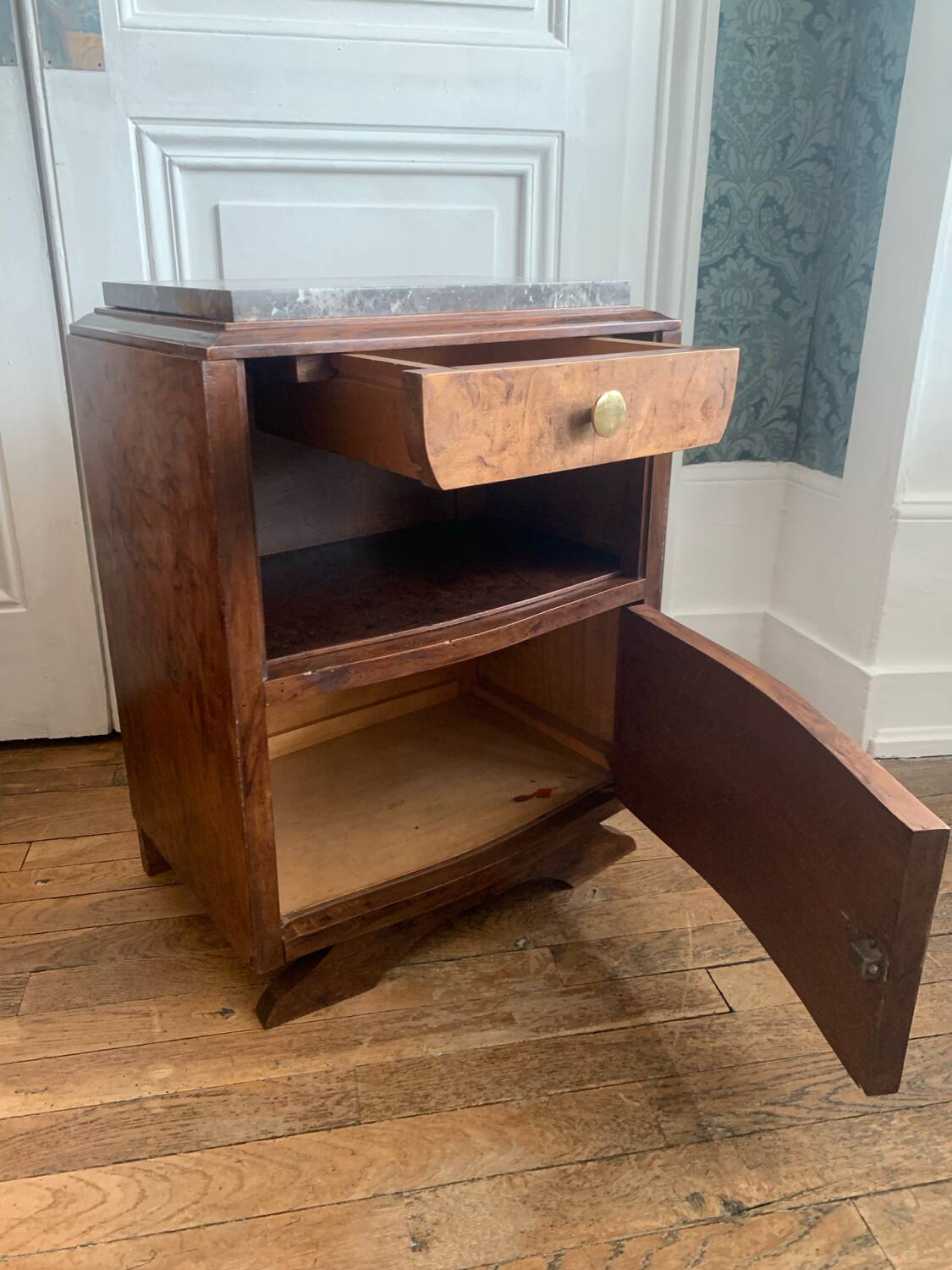 Bedside table / side table