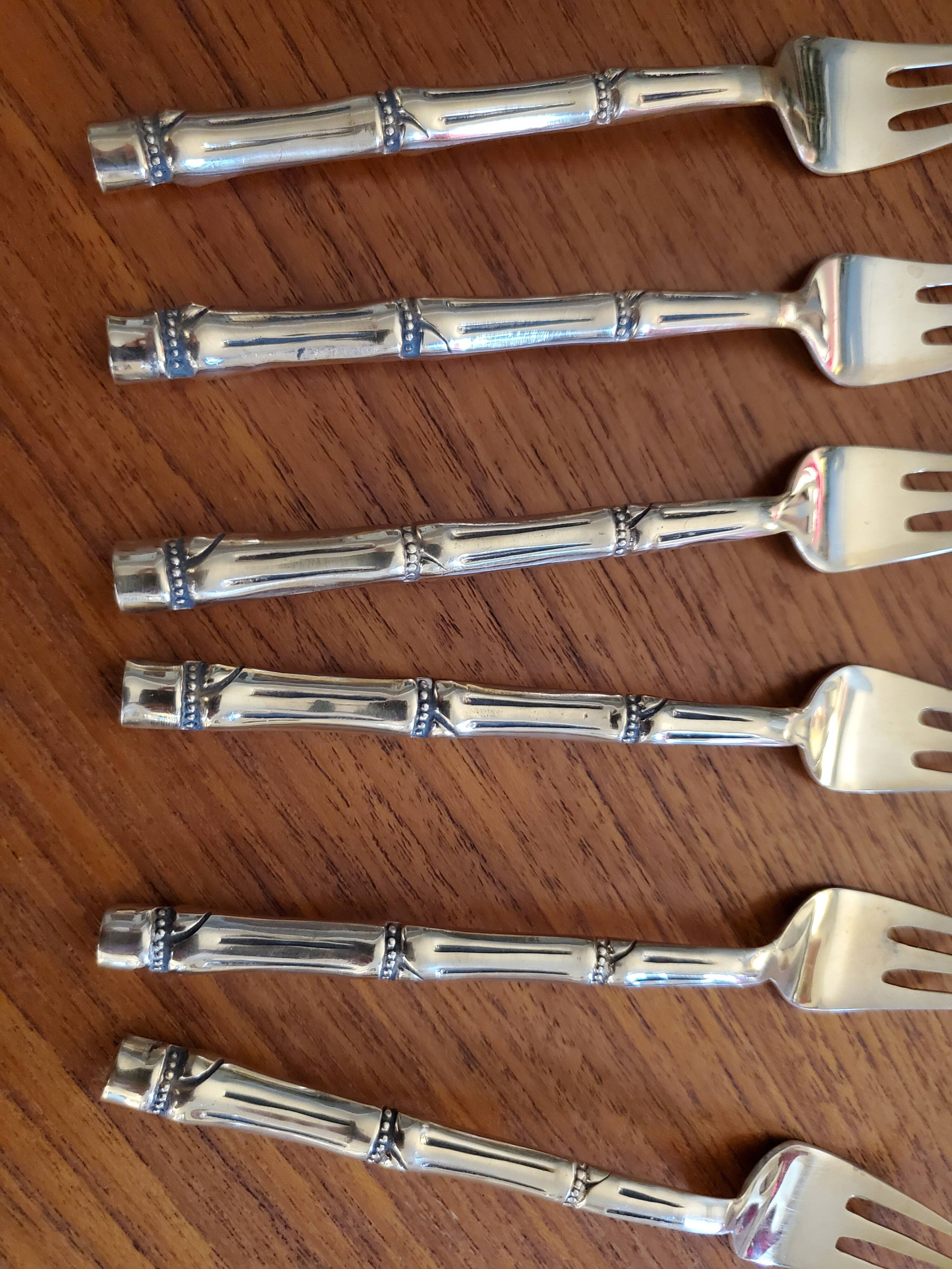 Dessert forks