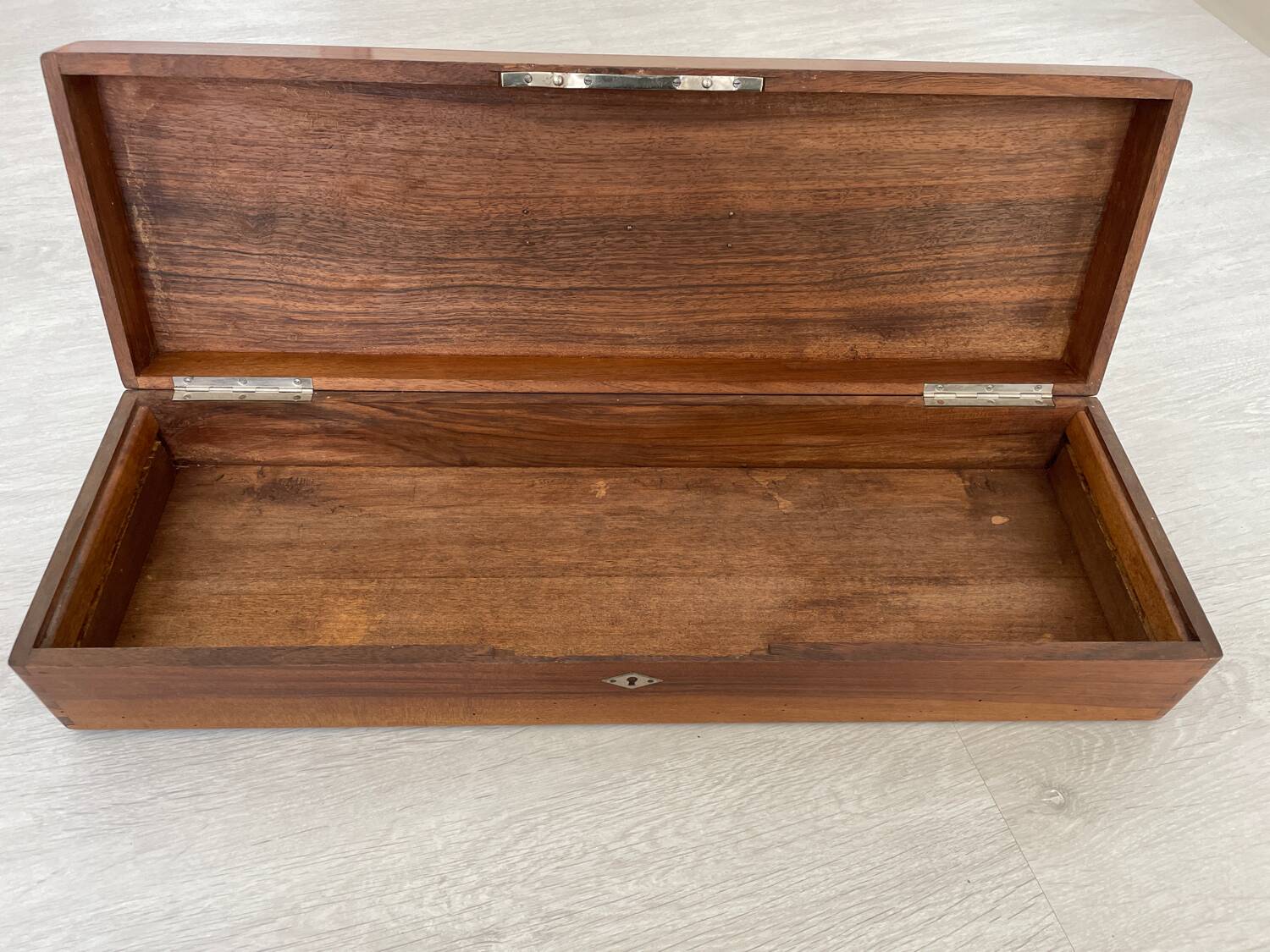 Boite en bois ancienne