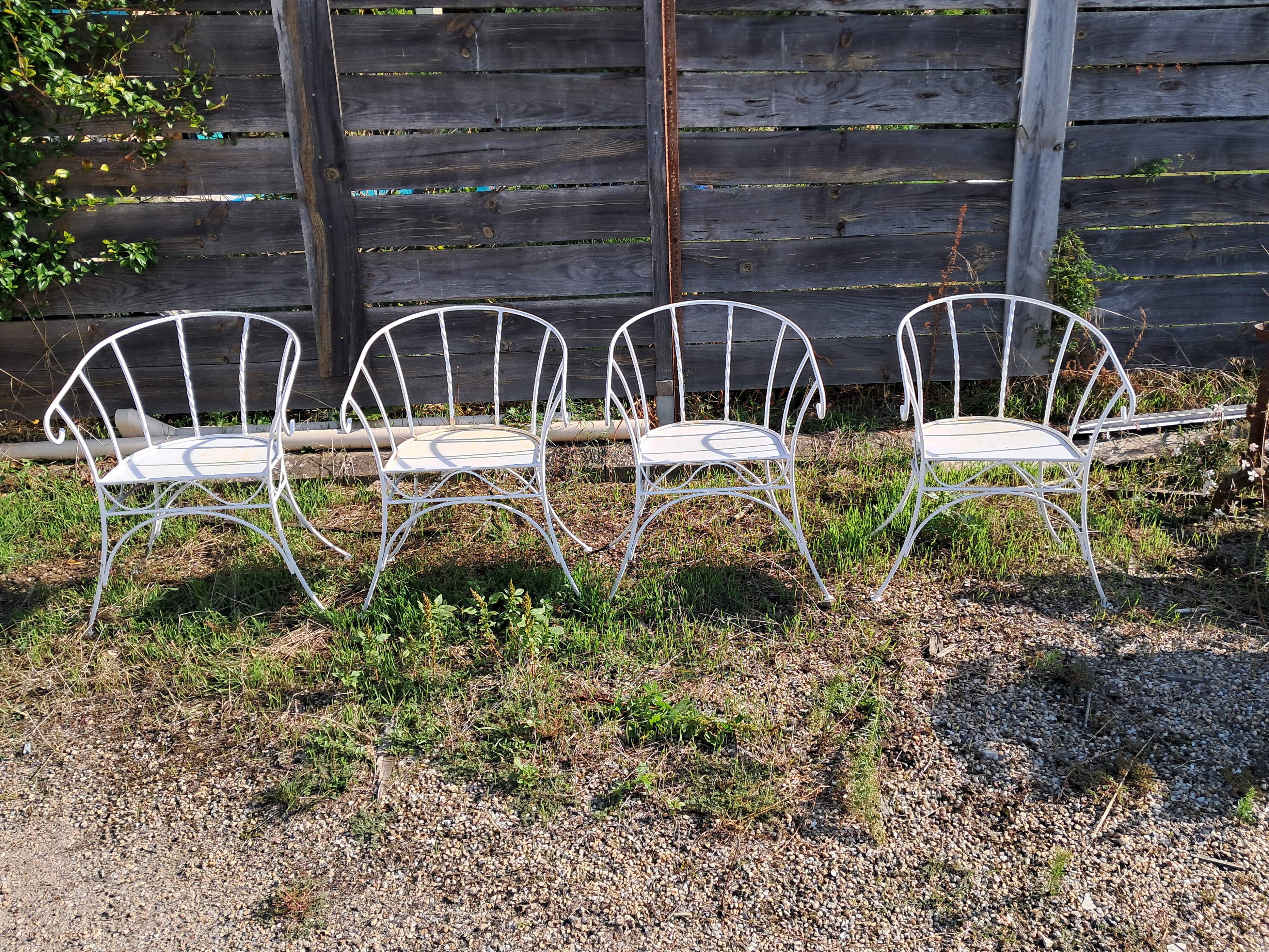suite de 4 fauteuils de jardin en metal
