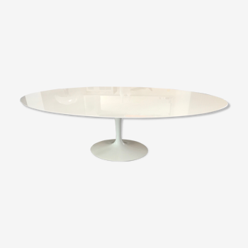 Table série limitée de Eero Saarinen pour Knoll studio en marbre extra blanc