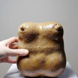 Small sculptural Venus in sandstone, bust of a woman, signed vintage, 90s