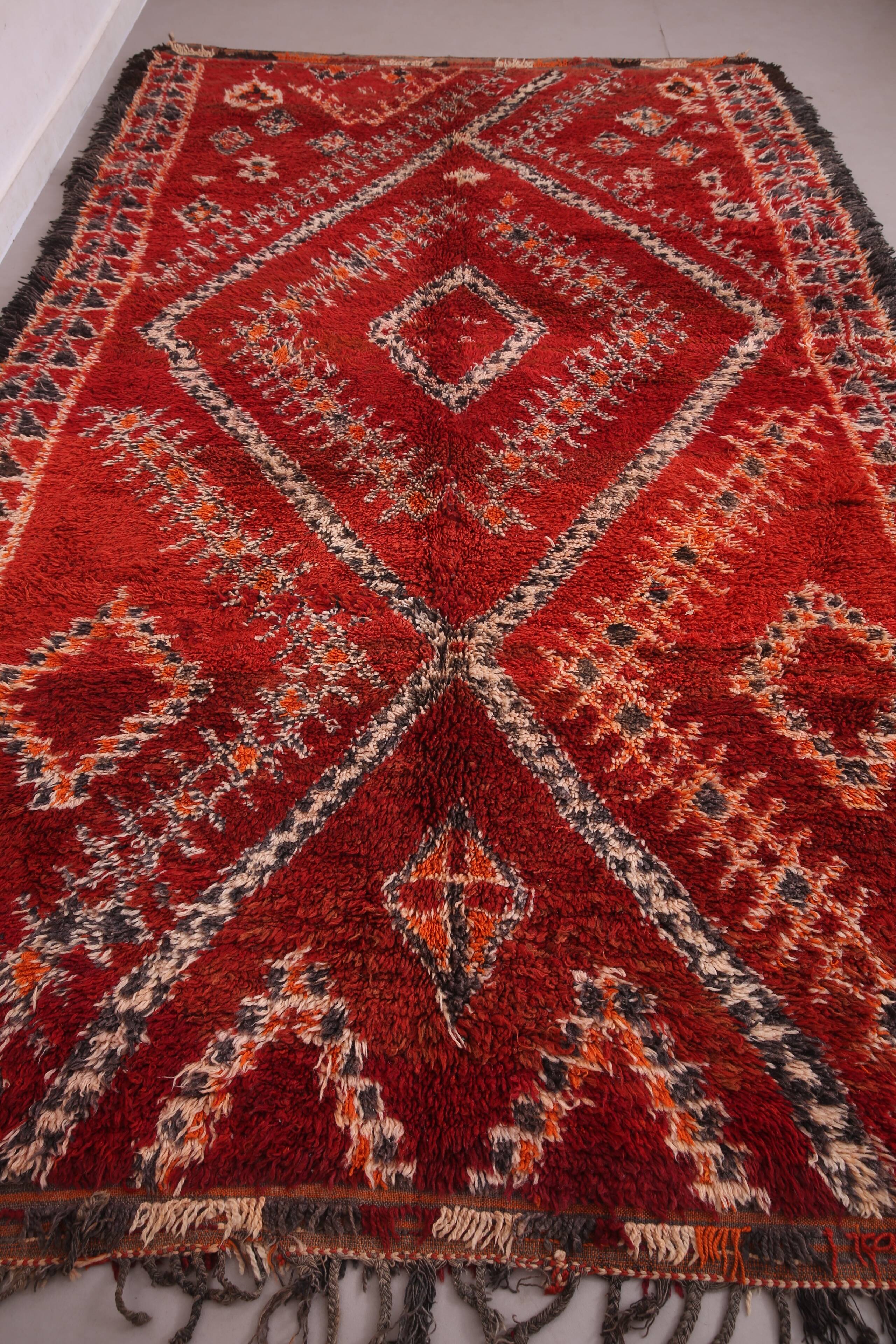 Tapis marocain vintage rouge 220 x 356 cm - Tapis en laine berbère rare - Tapis fait main