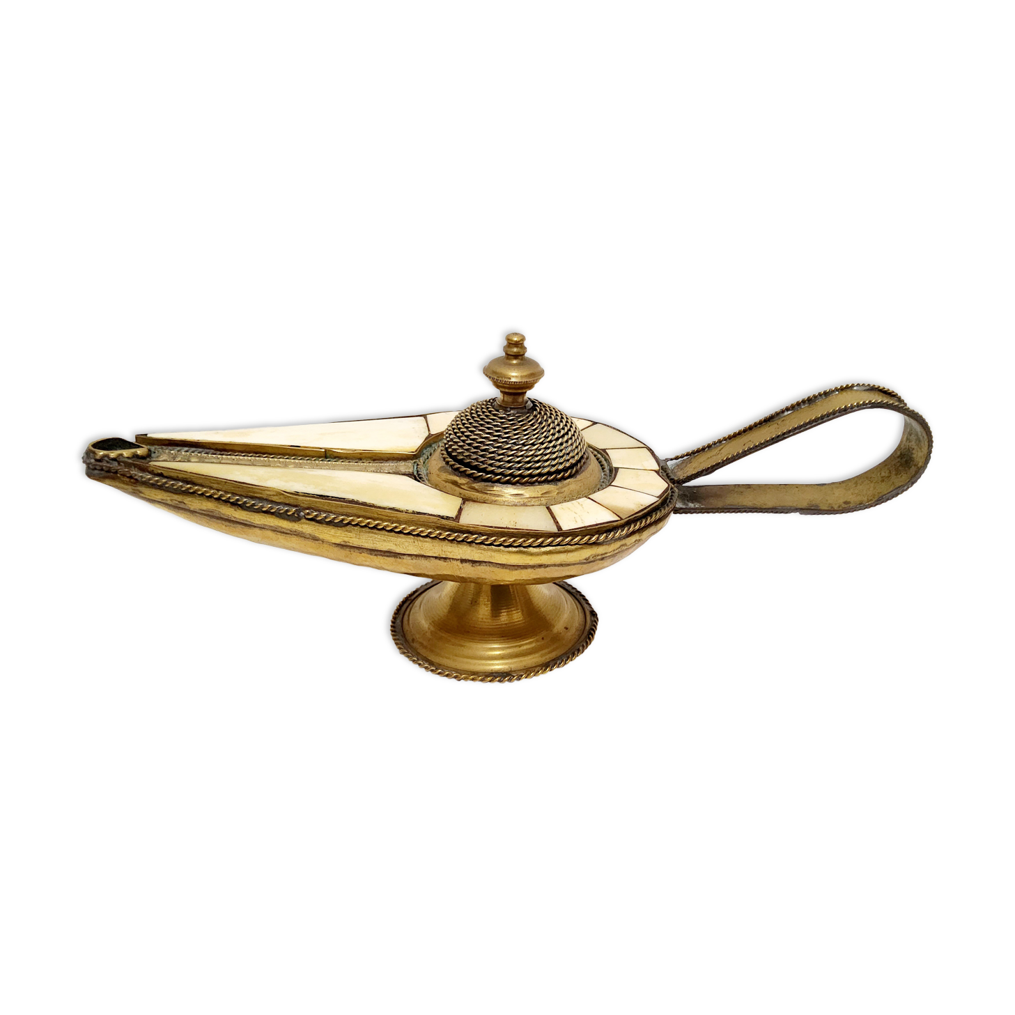 Oil lamp or Aladdinian-style incense burner