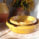 Plat en céramique émaillée