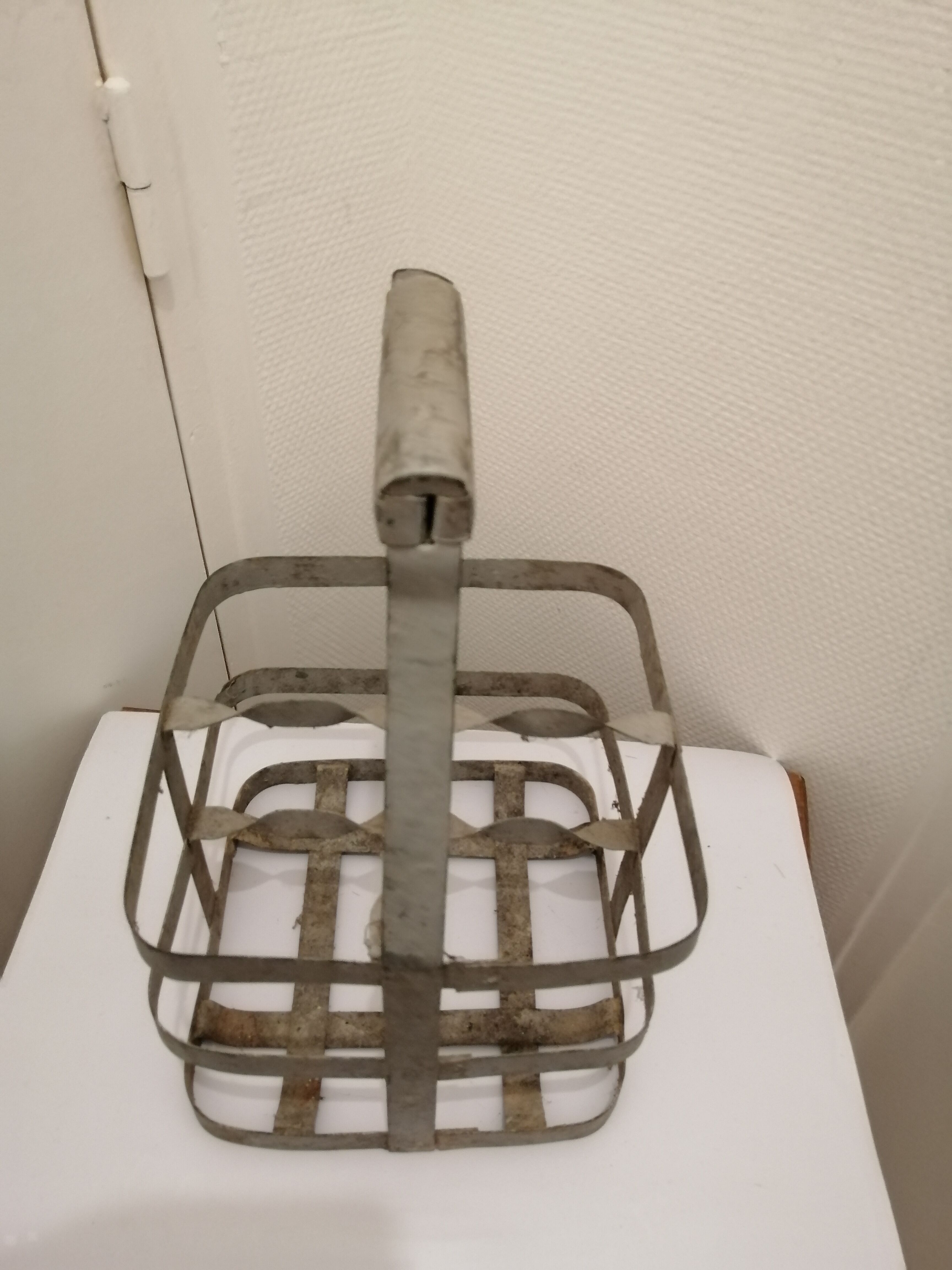 Vintage metal bottle basket