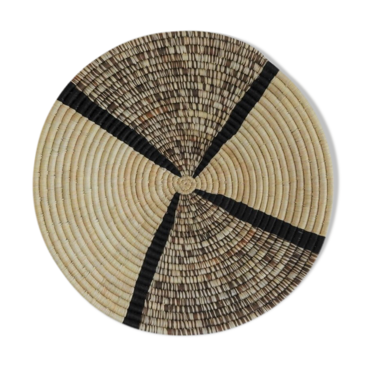 African mural basket