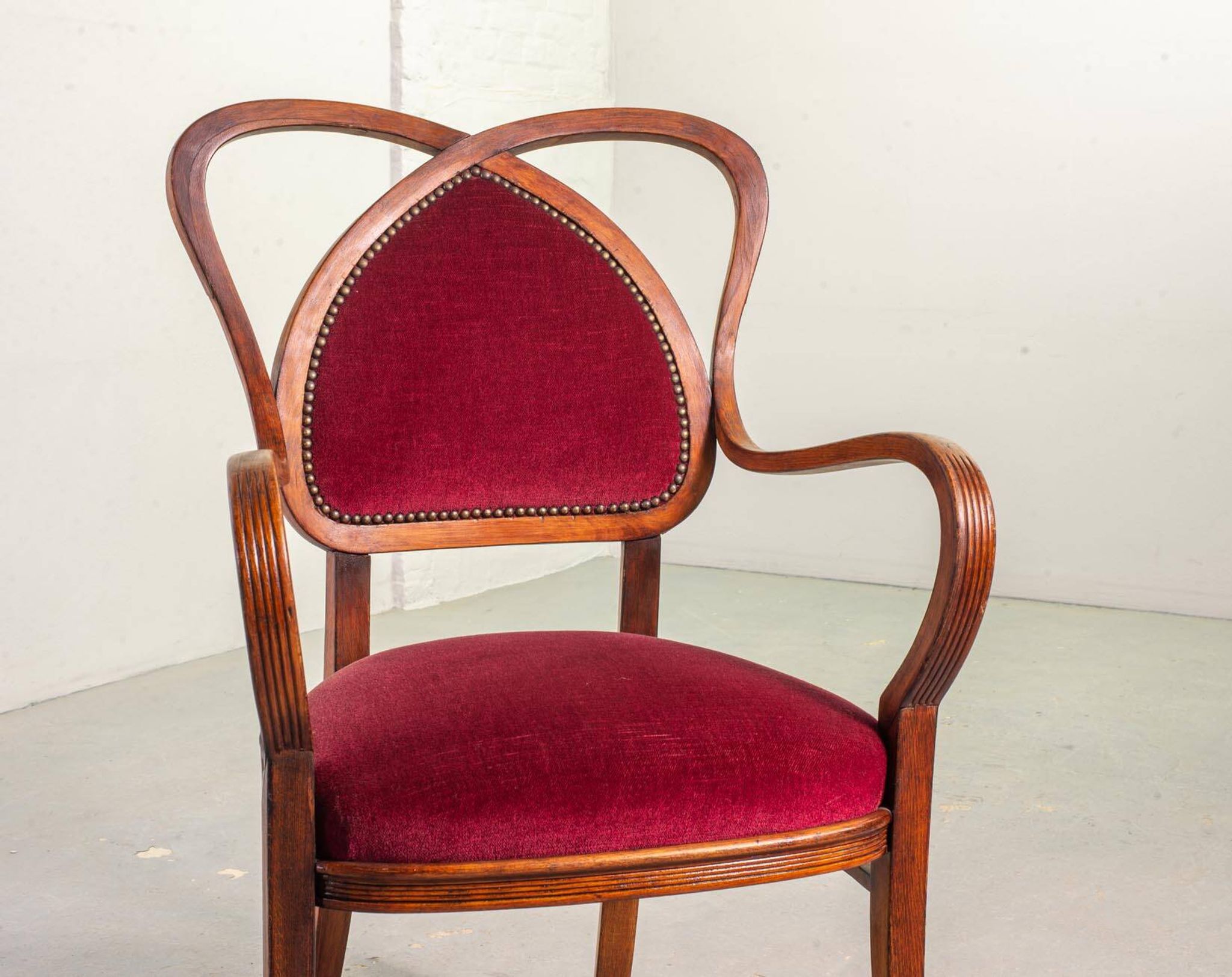 Red Velvet Heartshaped Wooden Vintage Design Side Chairs. Set of 2. 1950s