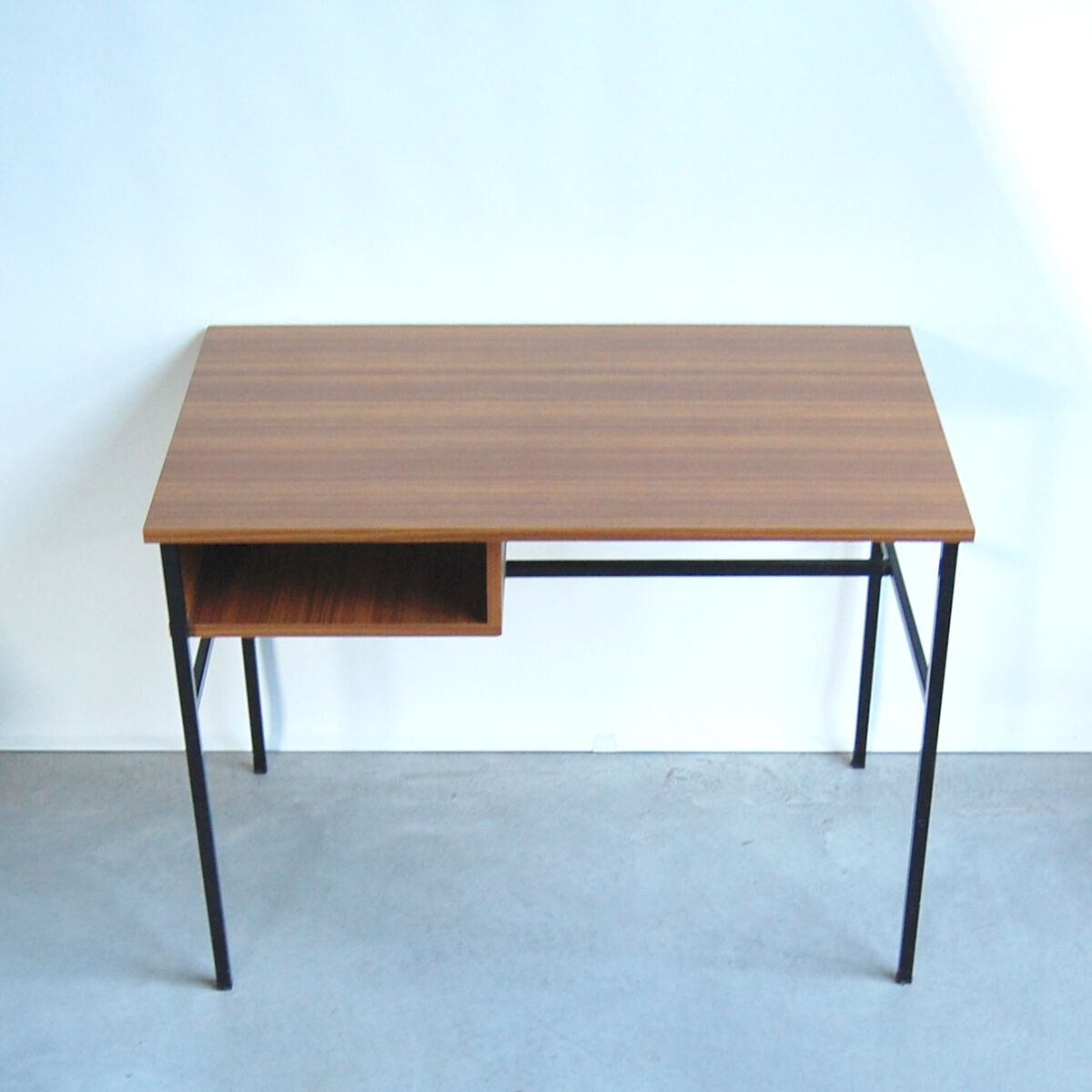 Office "Junior" by Pierre Guariche for Meurop