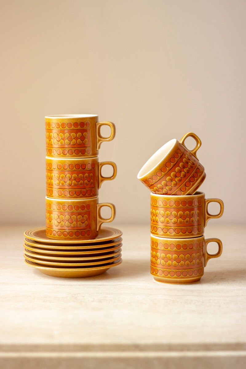 6 cups with sub-cups - vintage pattern - Hornsea England model Saffron