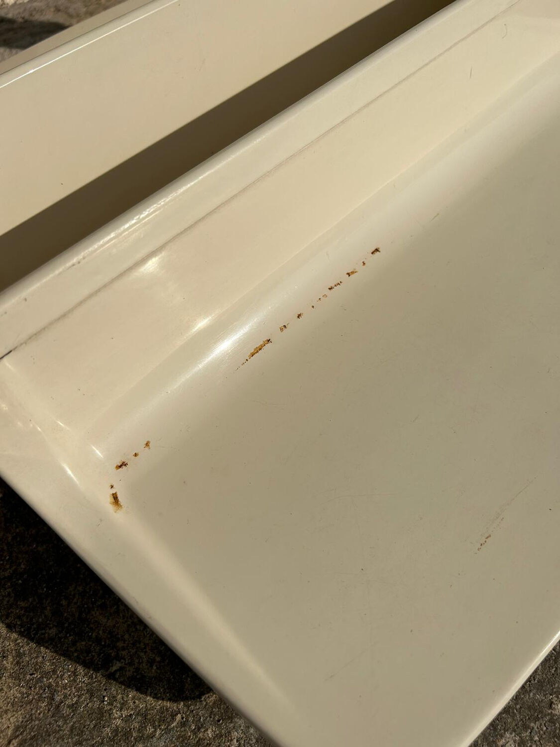 Vintage bar table / dessert