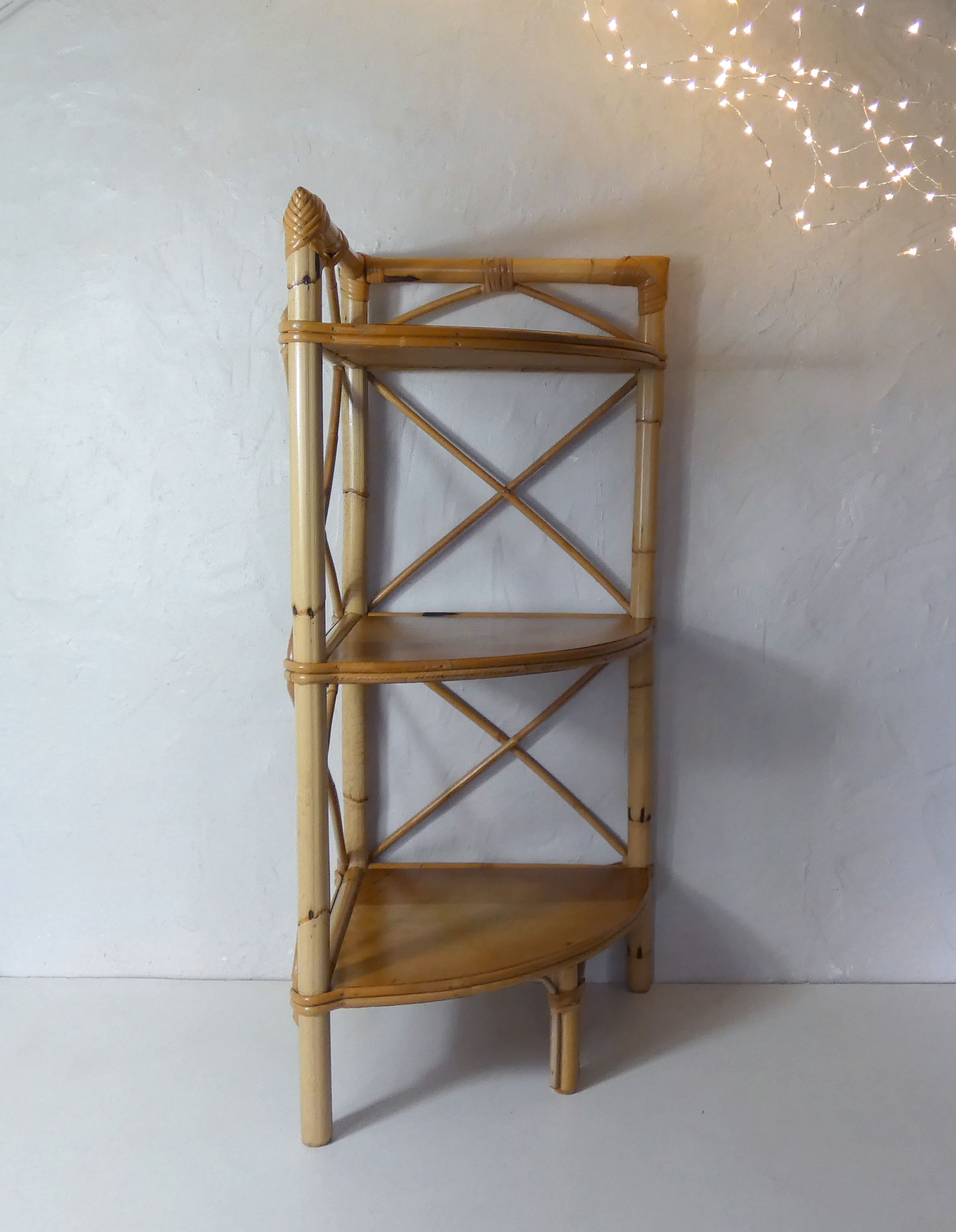 Vintage rattan corner shelf