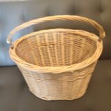 White wicker bicycle basket