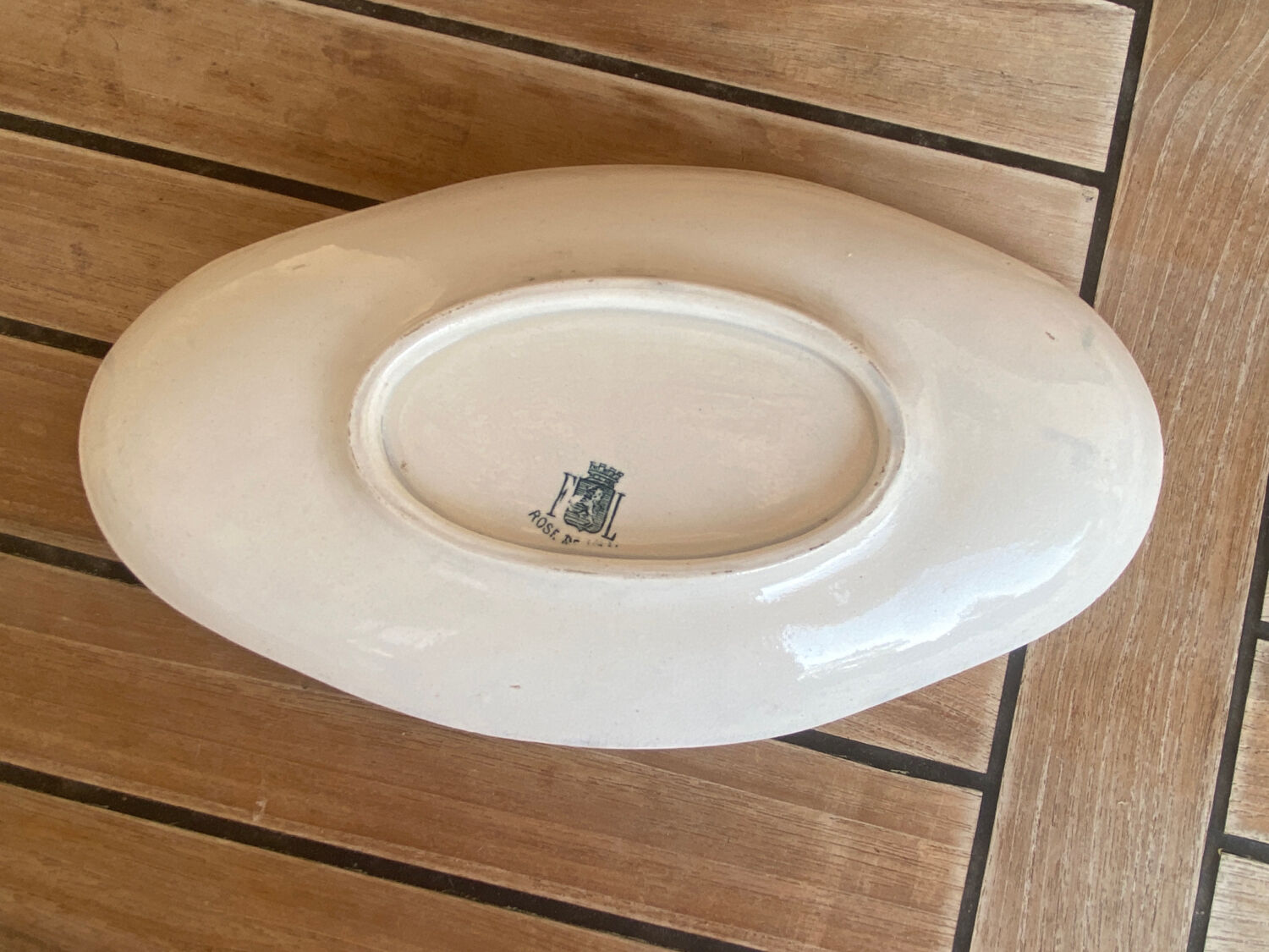 Iron earth ravier model "Christmas rose"