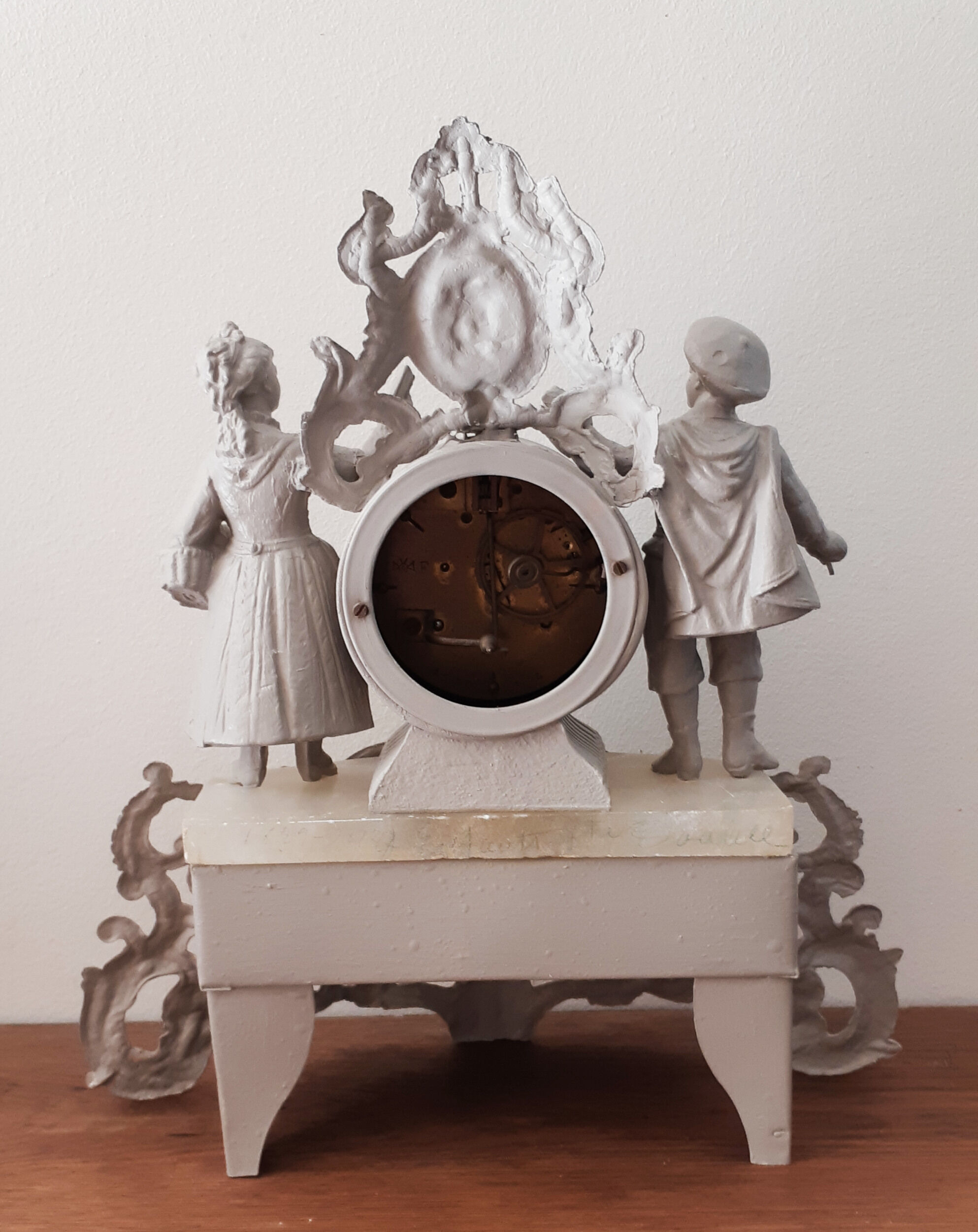 Chimney pendulum, clock, patinated