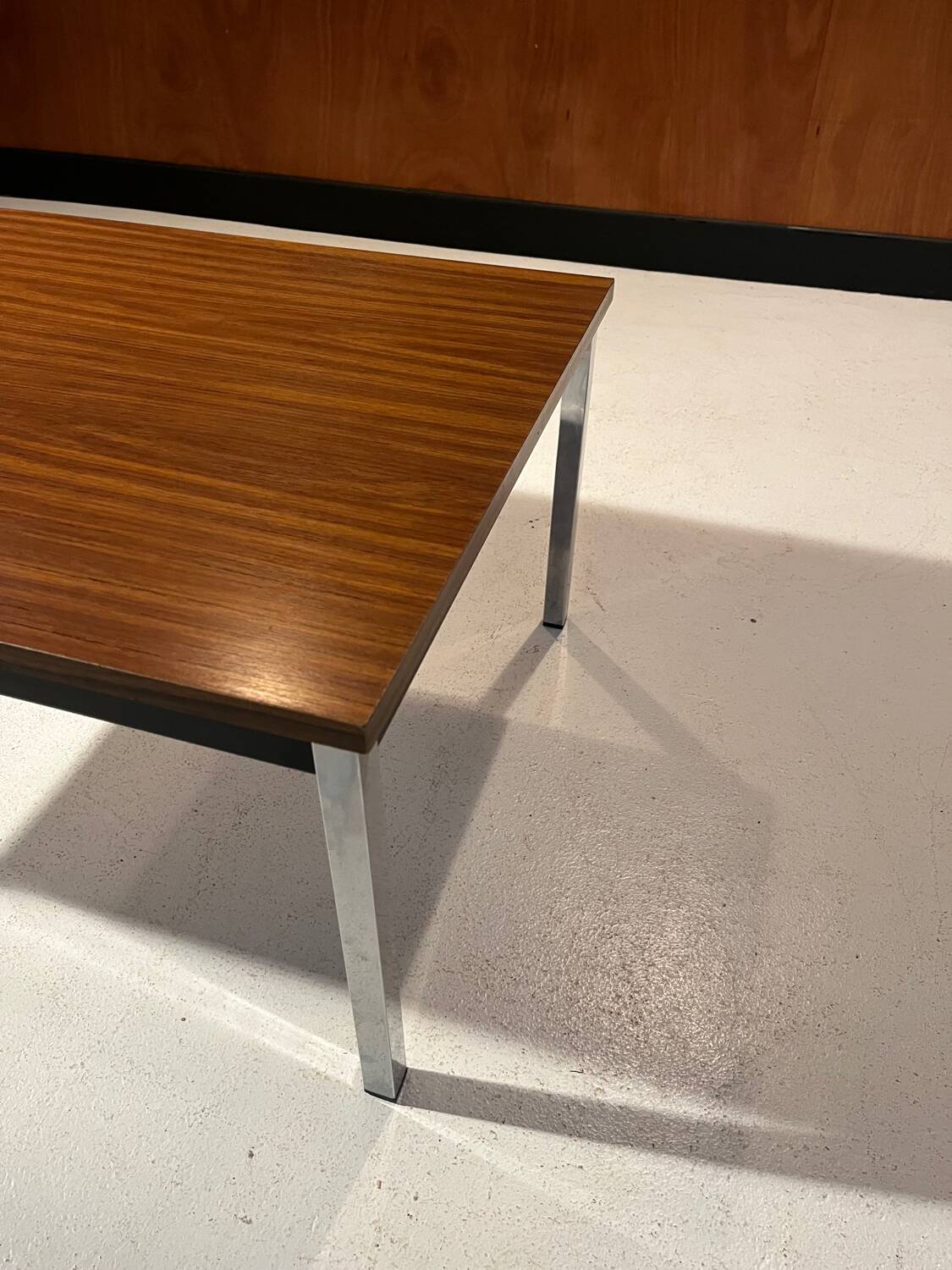 Table basse en acier et teck, 1970