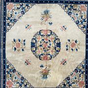 Tapis carré vintage Art Déco de Pékin Chine