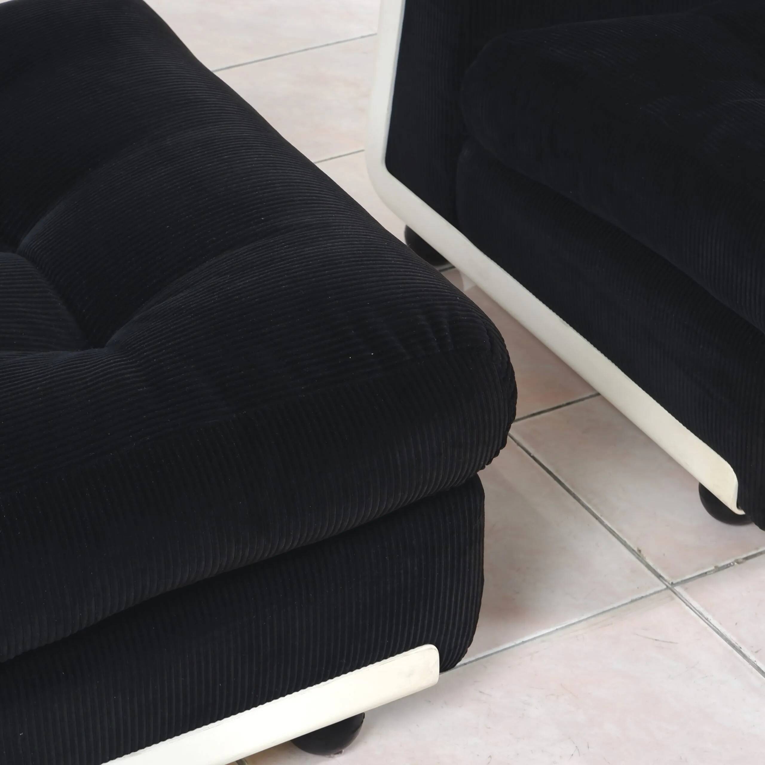 "Amanta" sofa modules by Mario Bellini for B&B Italia