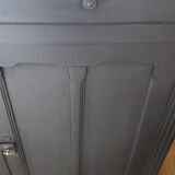 Black Parisian buffet