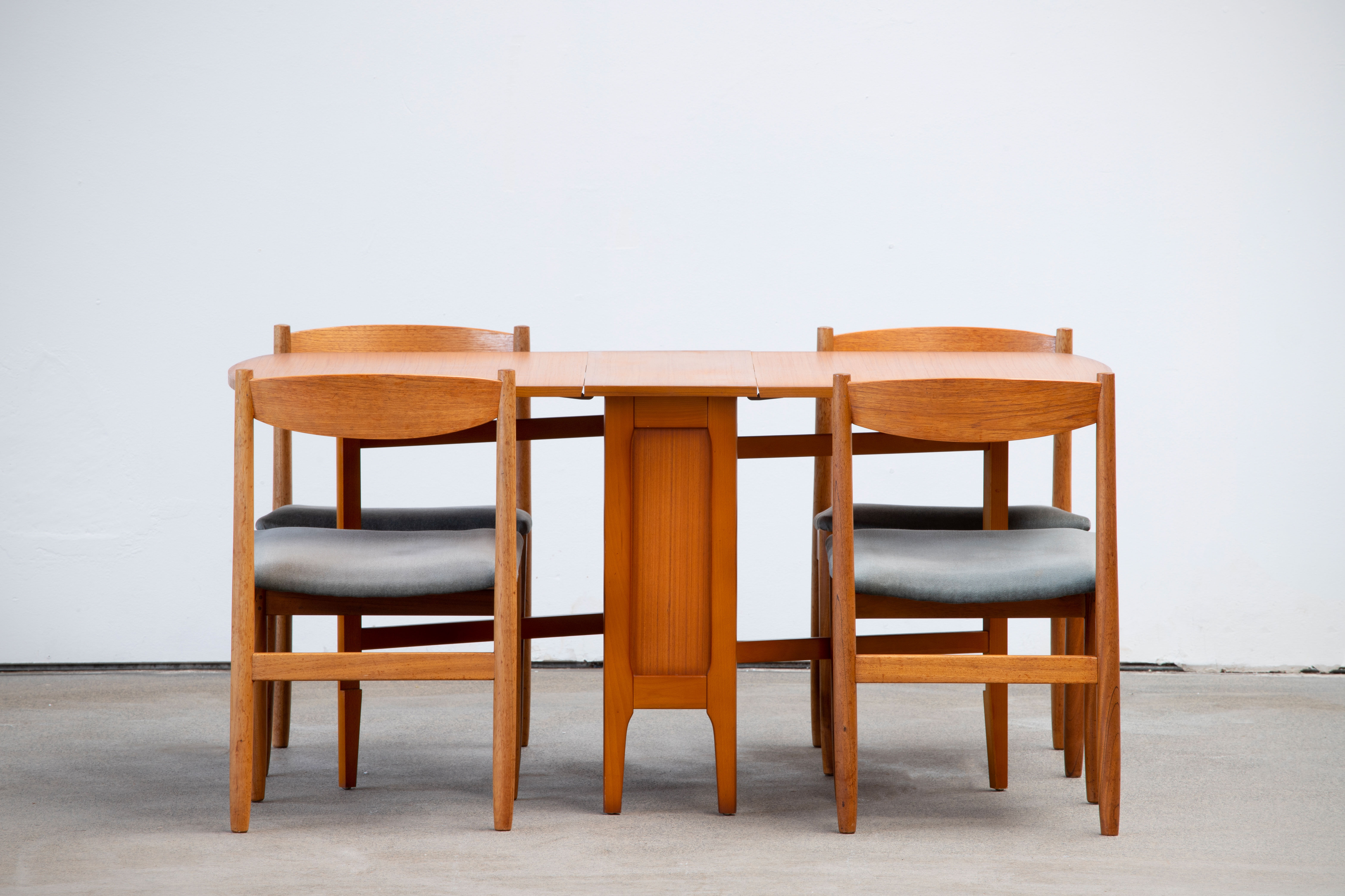 Vintage Scandinavian table 1960