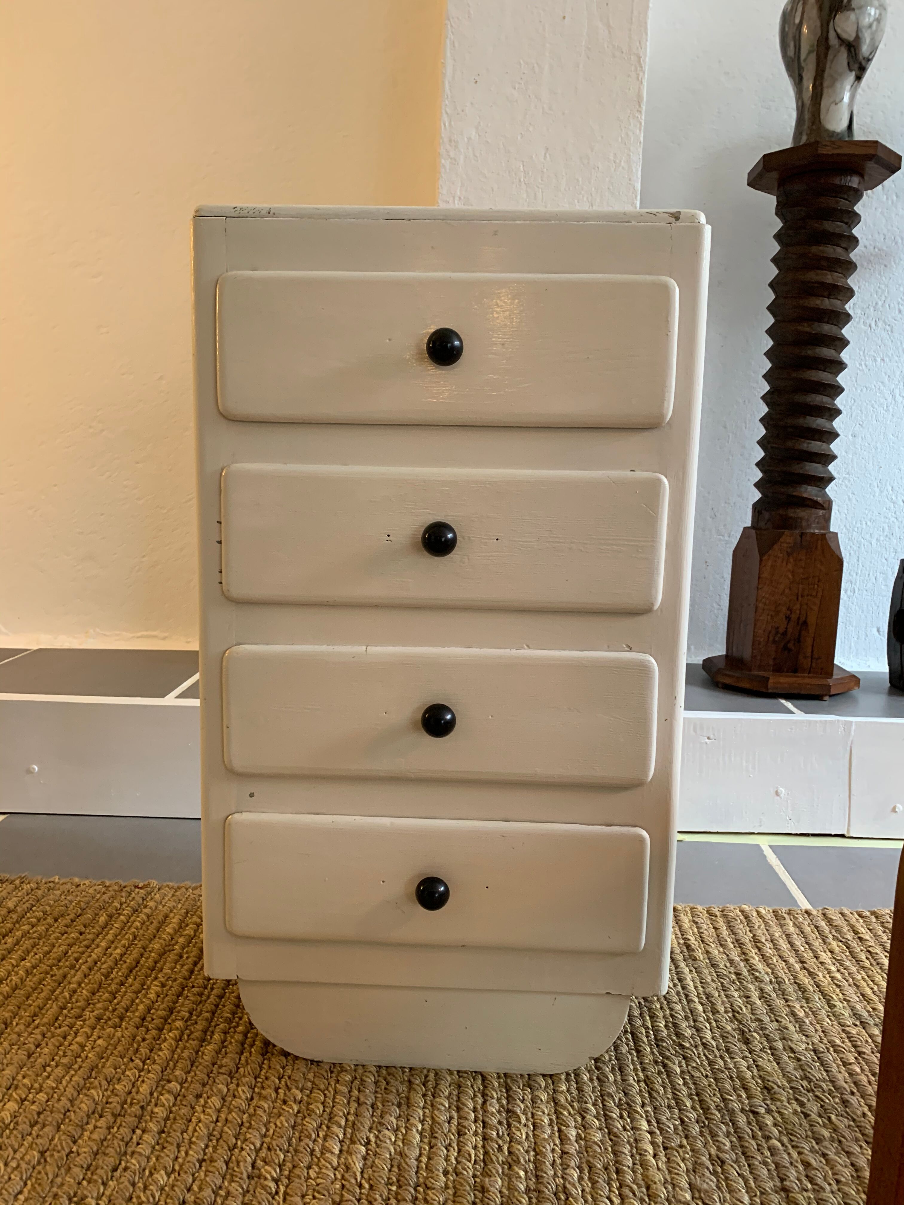 Art Deco Wood Clothing chest of drawers