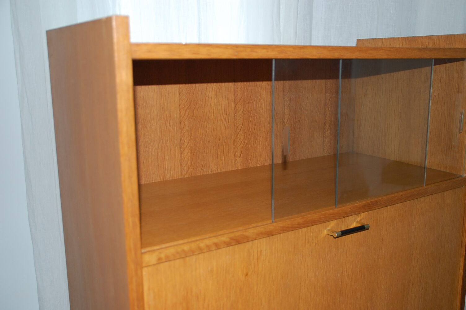 Secretary of late 1960s