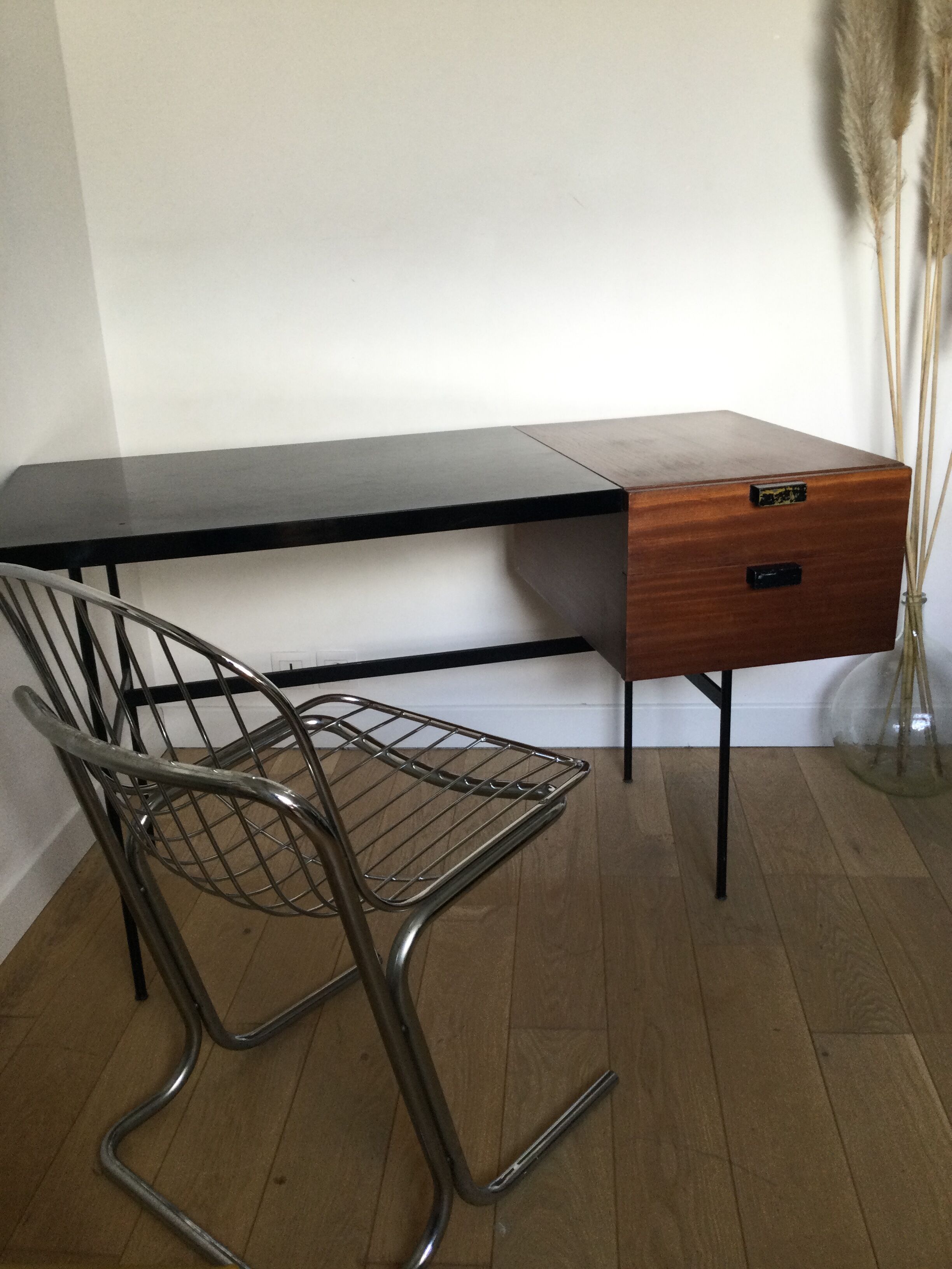 Bureau Pierre Paulin CM141