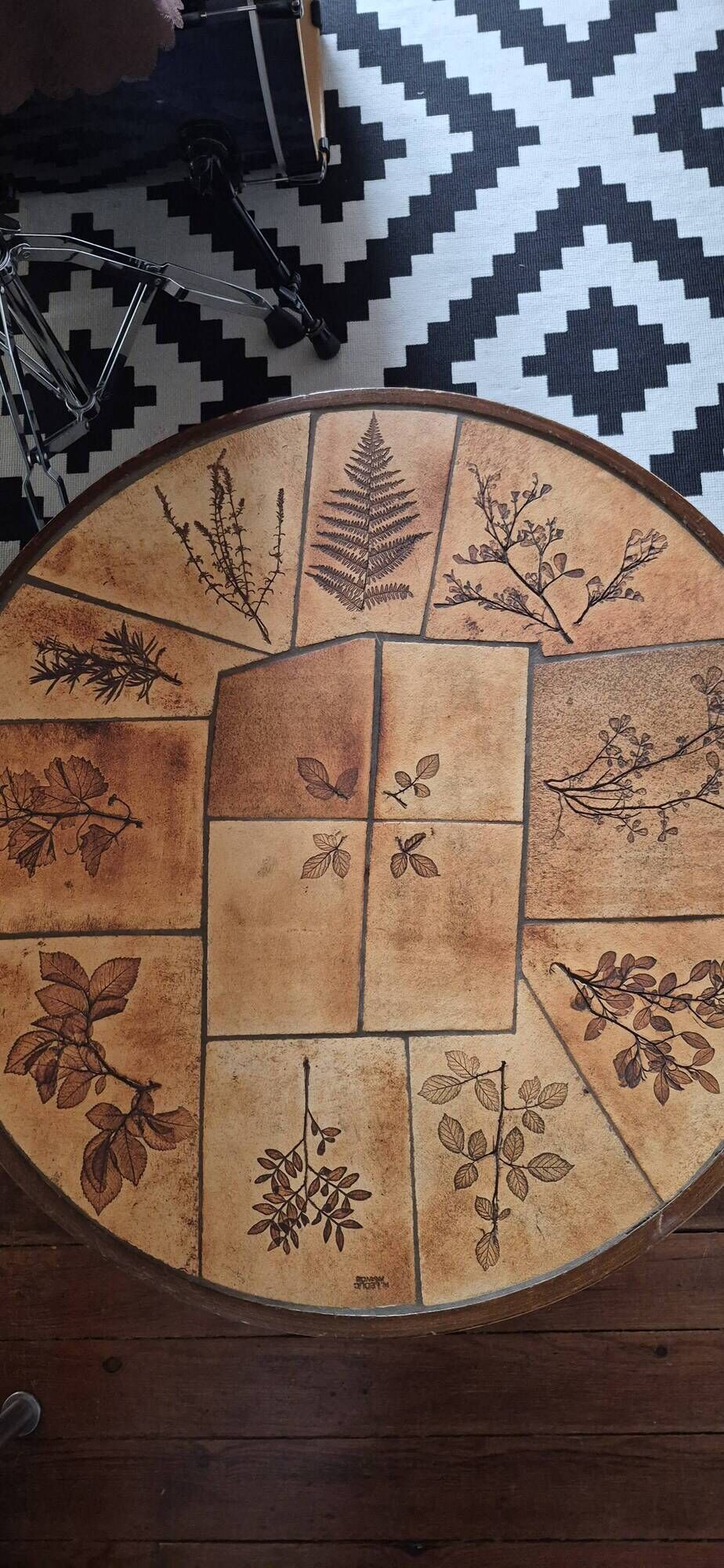 Vintage leduc table