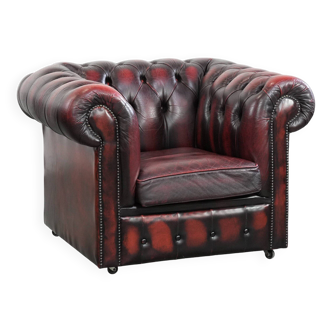 Cowhide leather English chesterfield armchair on wheels
