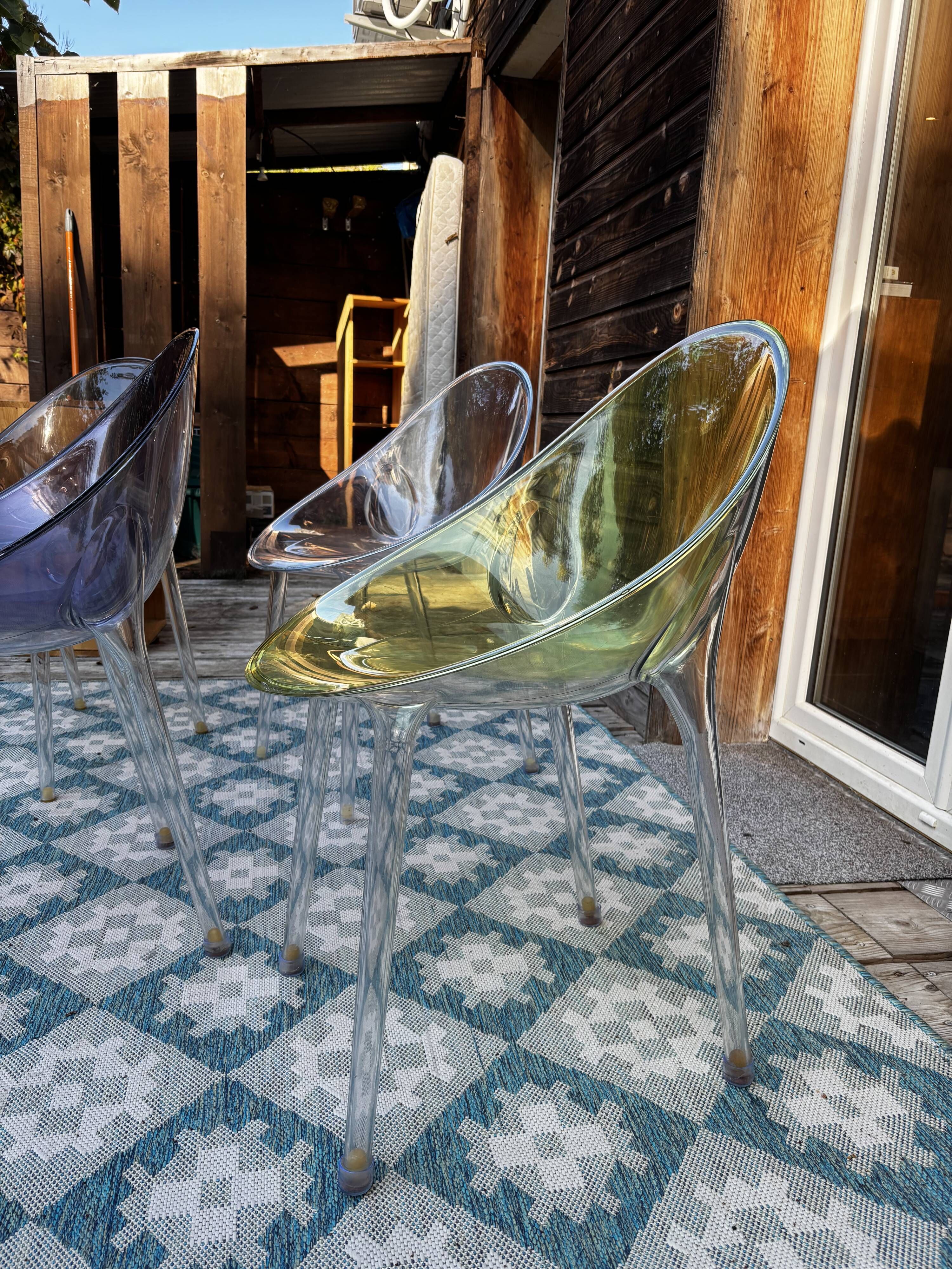 4 chaises Kartell  ‘Mr Impossible’ par Philippe Starck