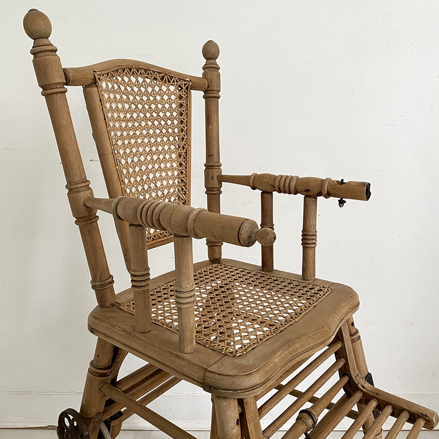 Chaise haute enfant vintage 1950