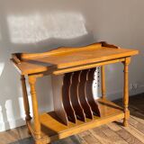 Geometric vintage record player furniture